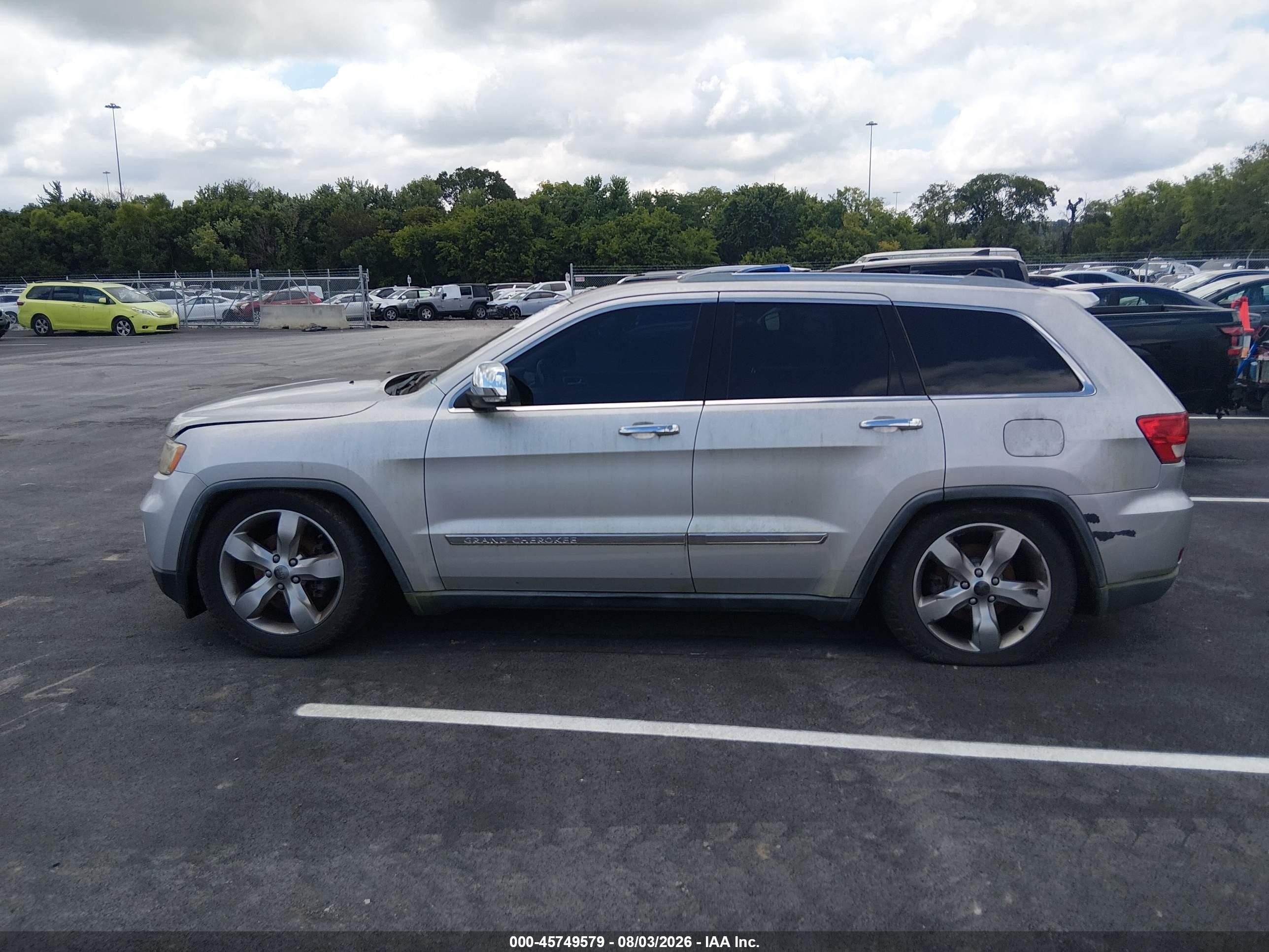2012 Jeep Grand Cherokee Overland Silver vin: 1C4RJFCG2CC241108