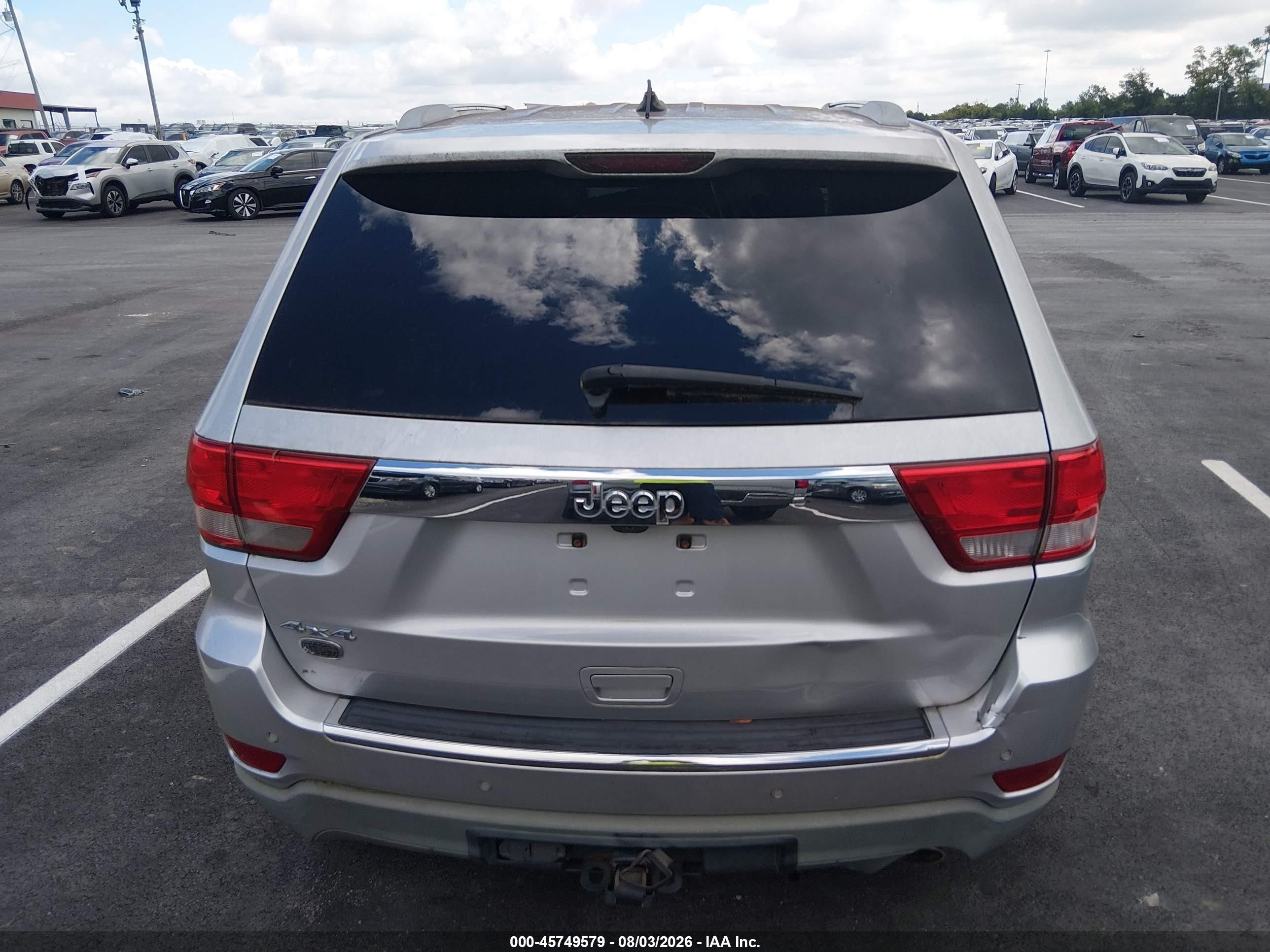 2012 Jeep Grand Cherokee Overland Silver vin: 1C4RJFCG2CC241108