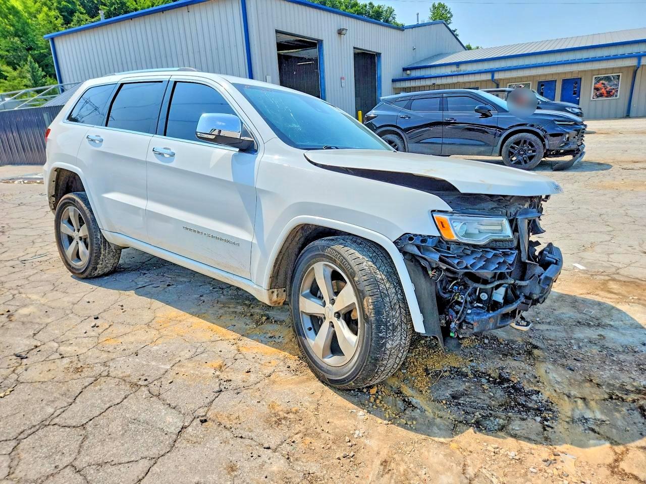 2014 Jeep Grand Cherokee Overland White vin: 1C4RJFCG2EC177946