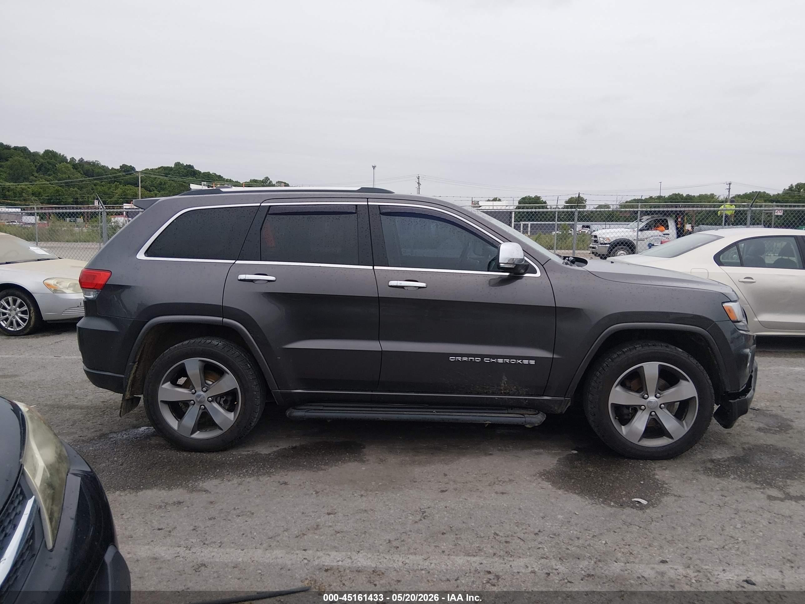 2014 Jeep Grand Cherokee Overland Gray vin: 1C4RJFCG2EC211352