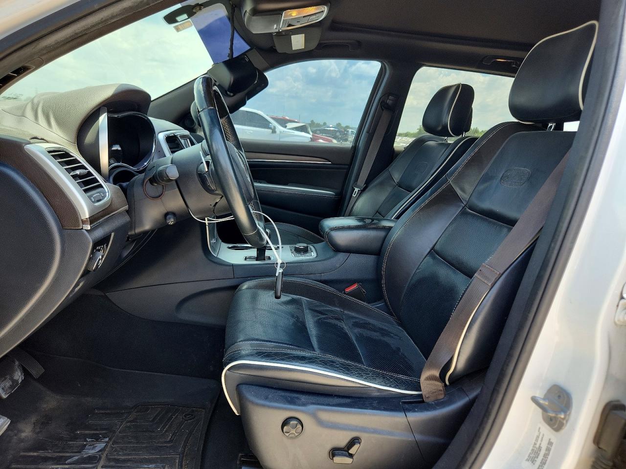 2014 Jeep Grand Cherokee Overland White vin: 1C4RJFCG2EC214073