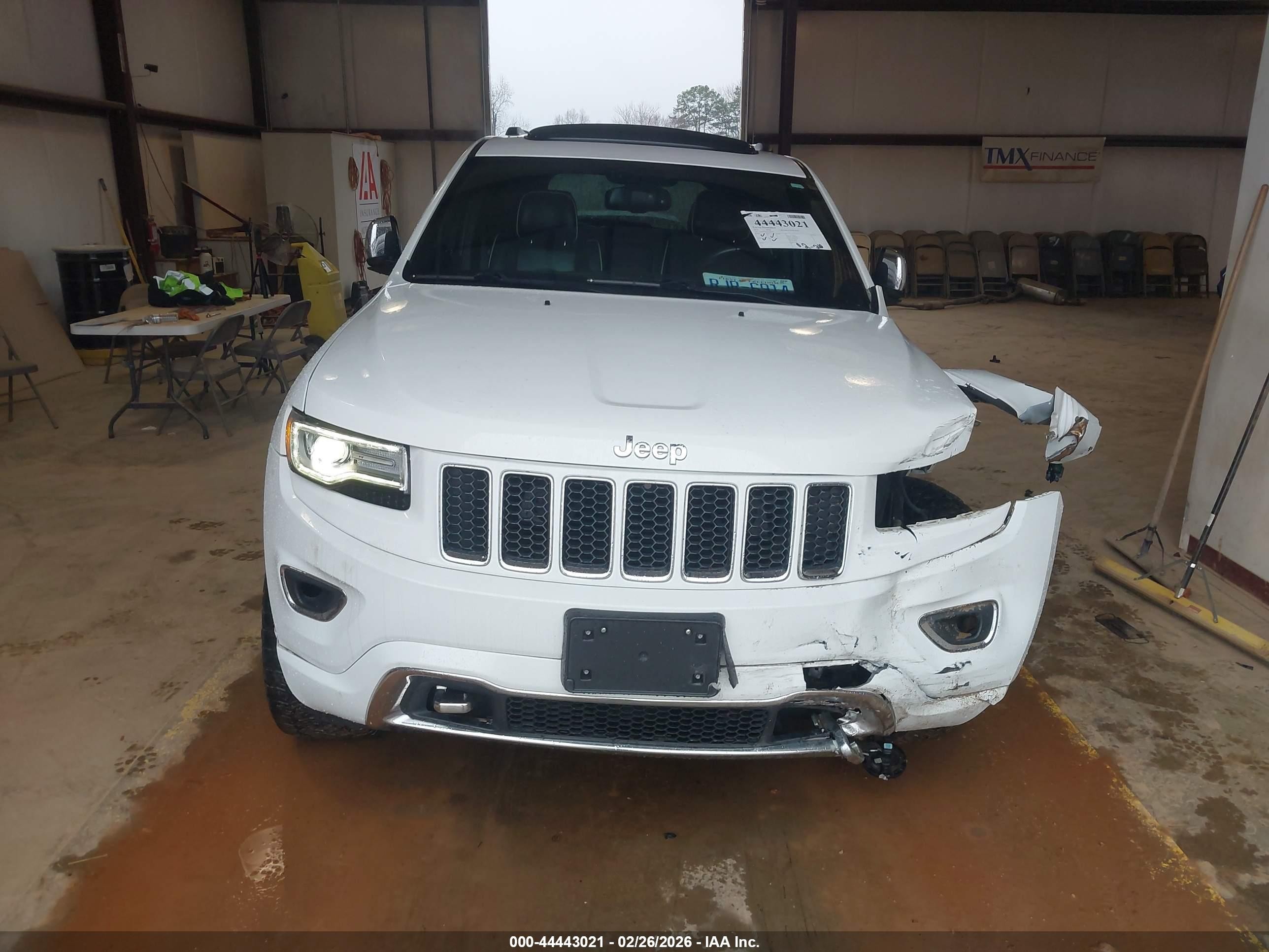2014 Jeep Grand Cherokee Overland White vin: 1C4RJFCG2EC362790