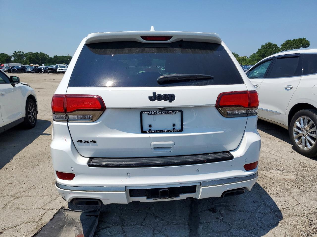 2015 Jeep Grand Cherokee Overland White vin: 1C4RJFCG2FC111043