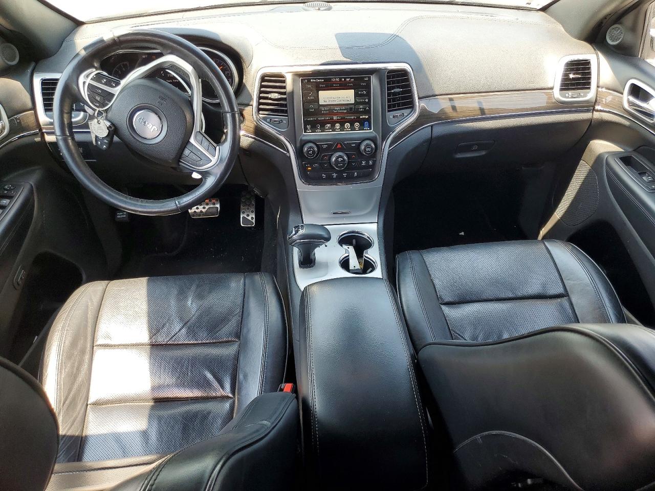 2015 Jeep Grand Cherokee Overland White vin: 1C4RJFCG2FC111043