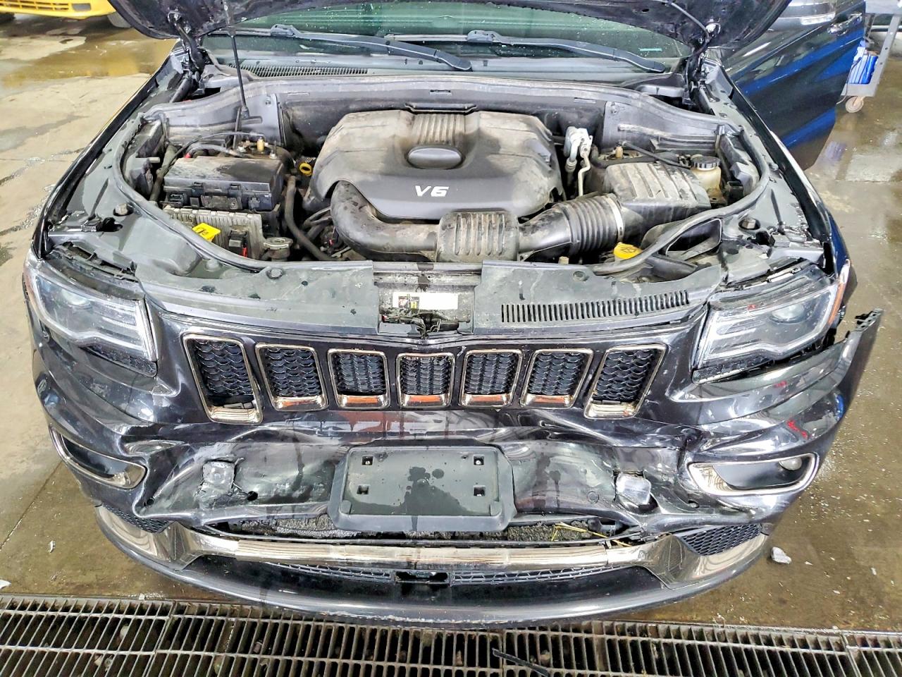 2015 Jeep Grand Cherokee Overland Black vin: 1C4RJFCG2FC241534
