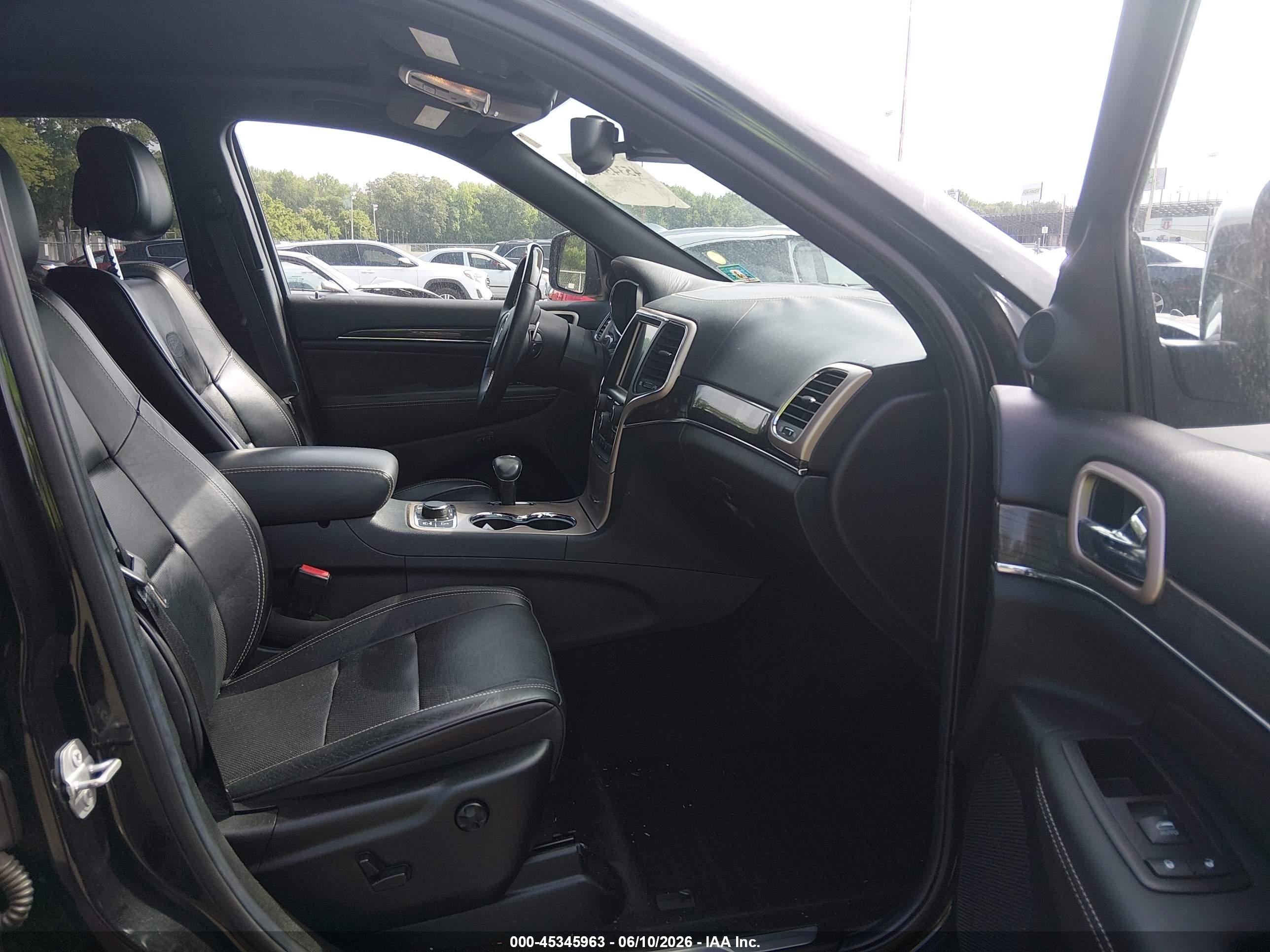 2015 Jeep Grand Cherokee Overland Black vin: 1C4RJFCG2FC606584