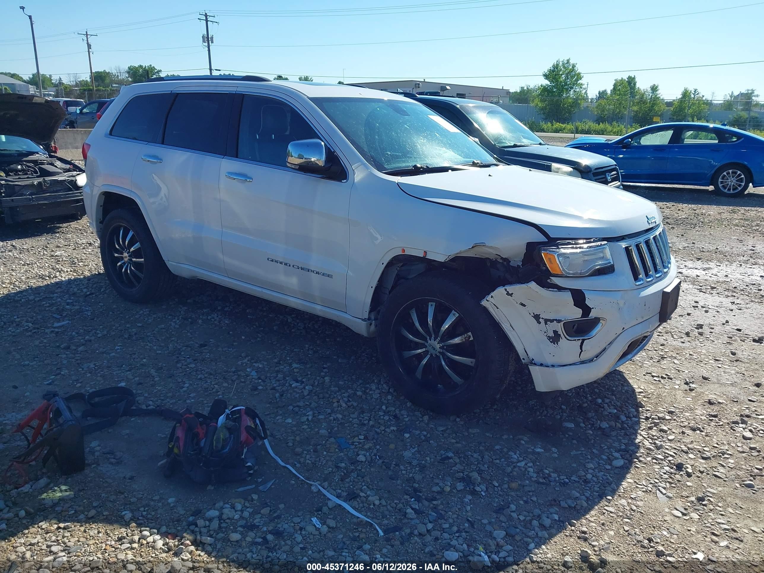 2015 Jeep Grand Cherokee Overland White vin: 1C4RJFCG2FC634112
