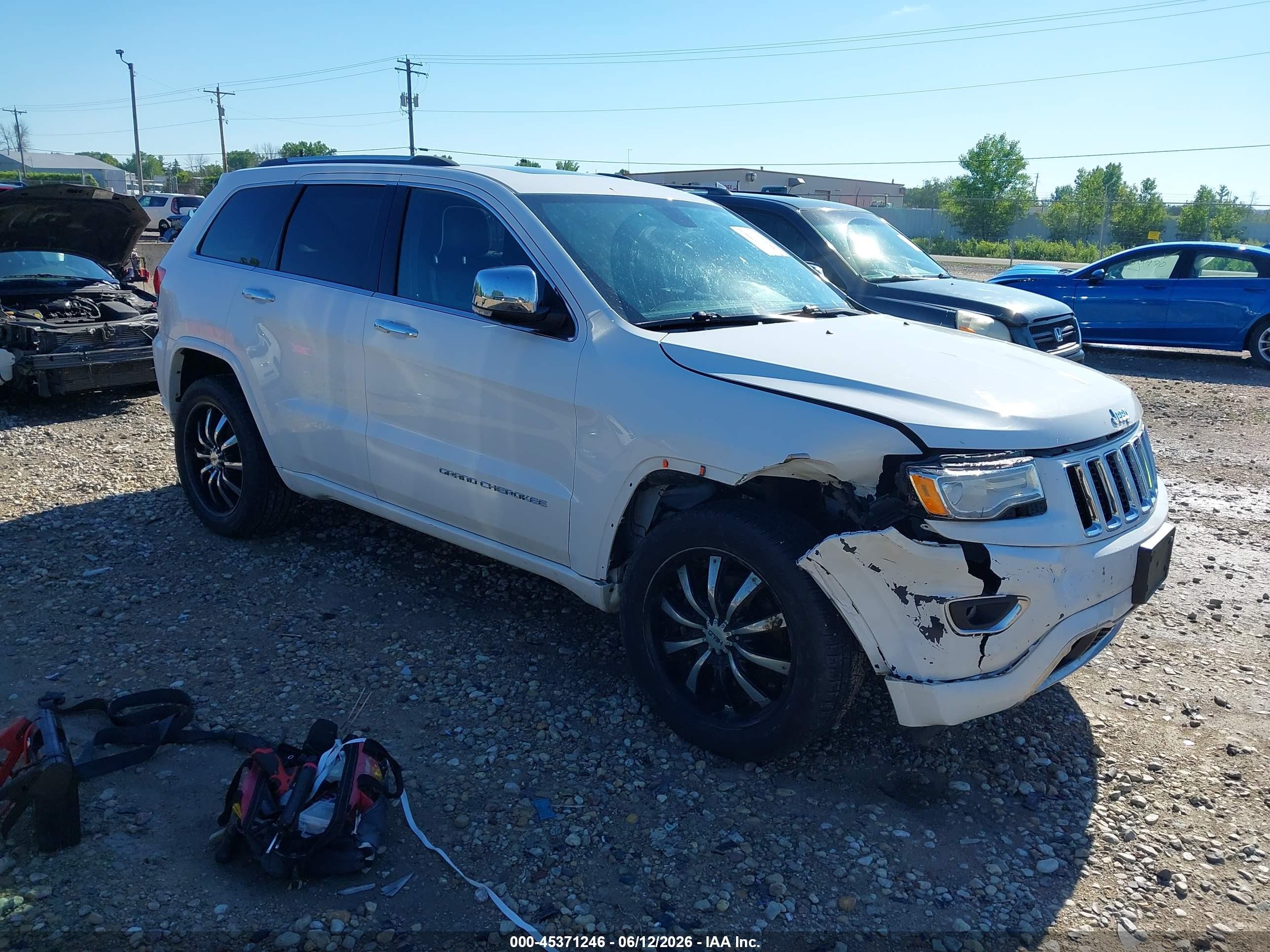 2015 Jeep Grand Cherokee Overland White vin: 1C4RJFCG2FC634112