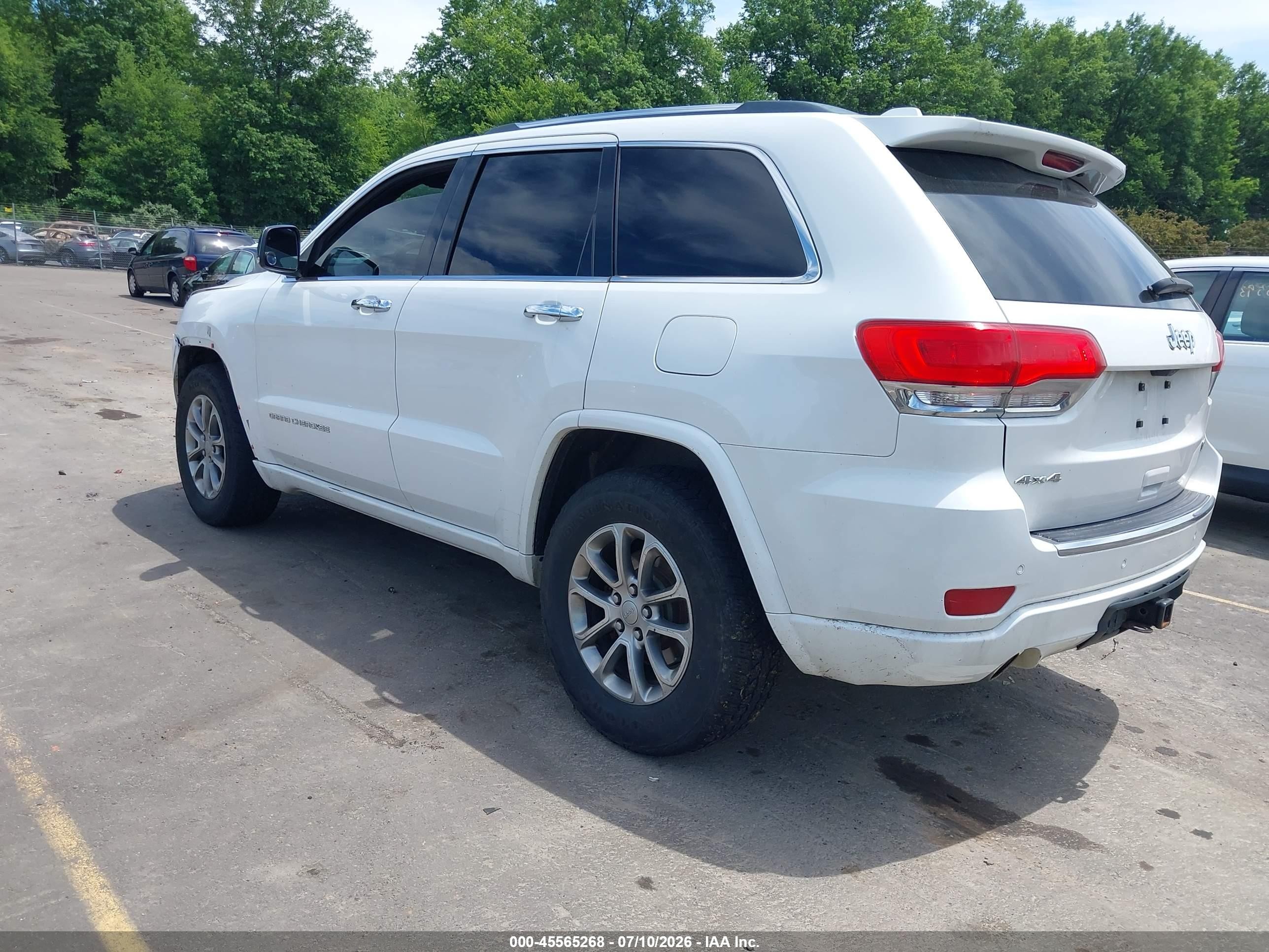 2015 Jeep Grand Cherokee Overland White vin: 1C4RJFCG2FC664548