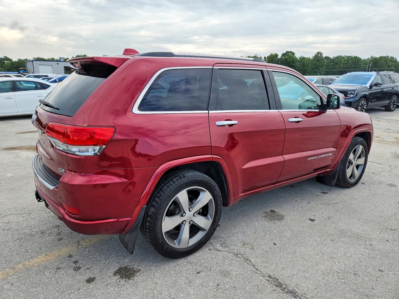 2015 Jeep Grand Cherokee Overland Red vin: 1C4RJFCG2FC677302