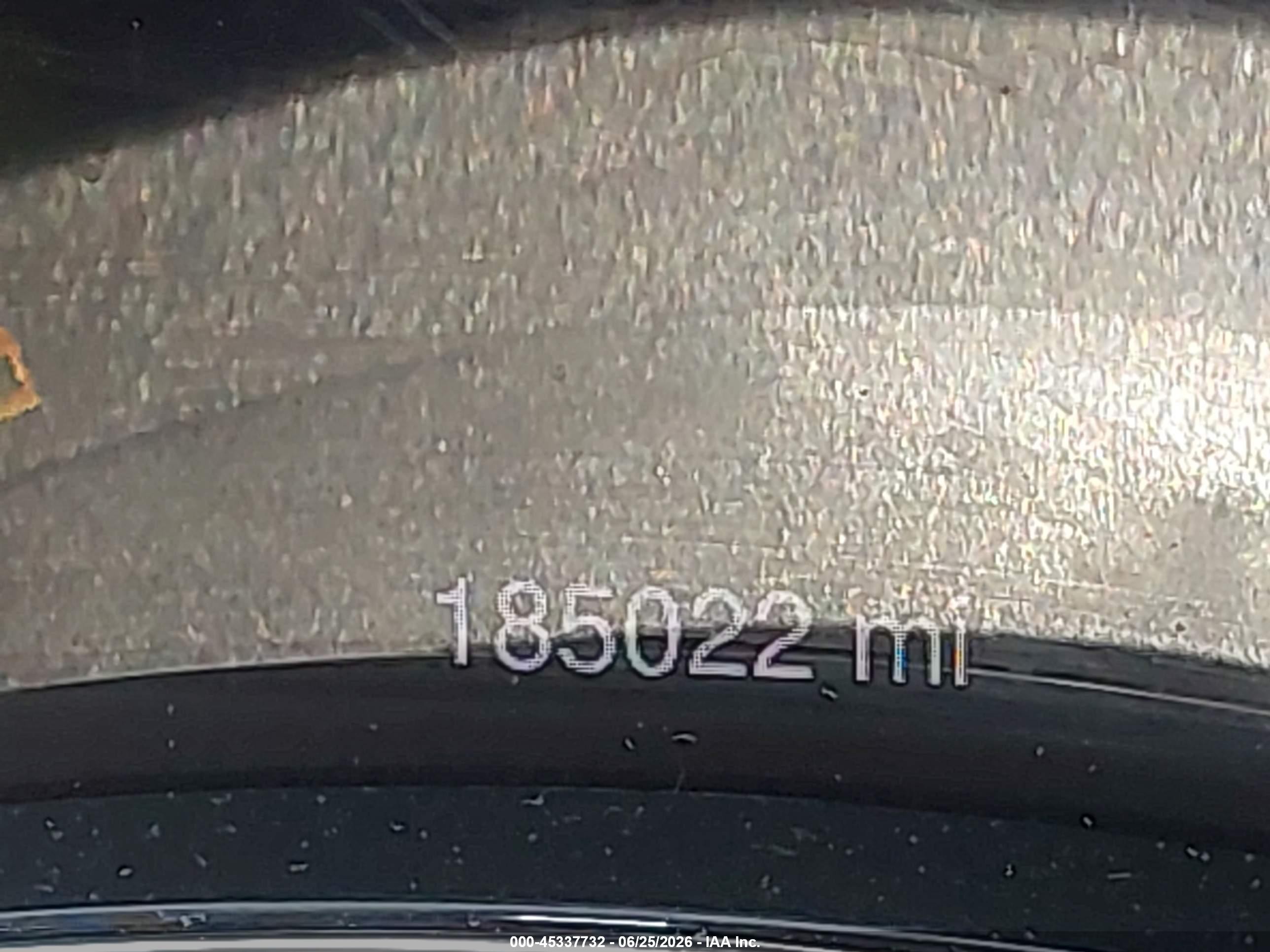 2015 Jeep Grand Cherokee Overland Silver vin: 1C4RJFCG2FC748854