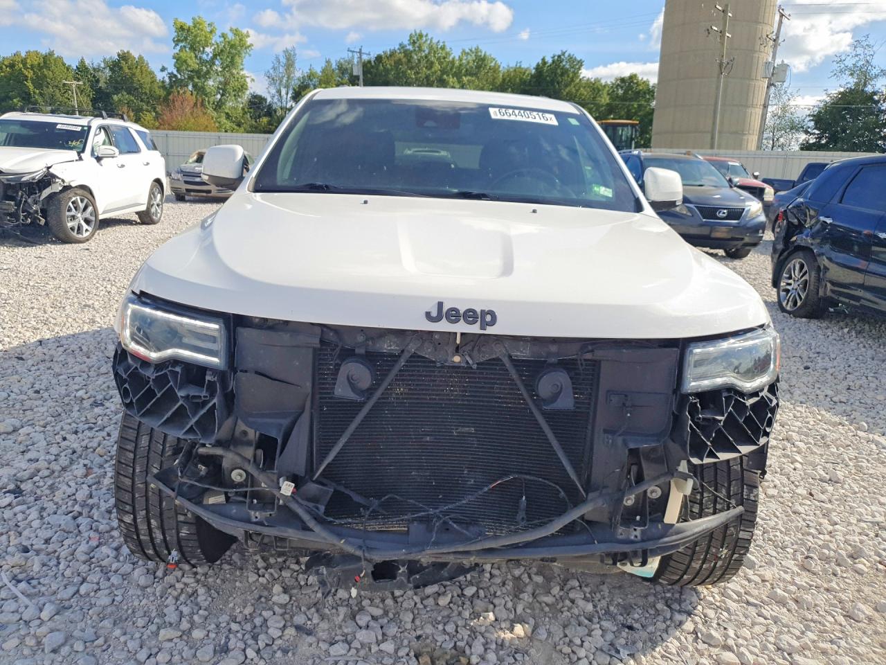2020 Jeep Grand Cherokee Overland White vin: 1C4RJFCG2LC207024