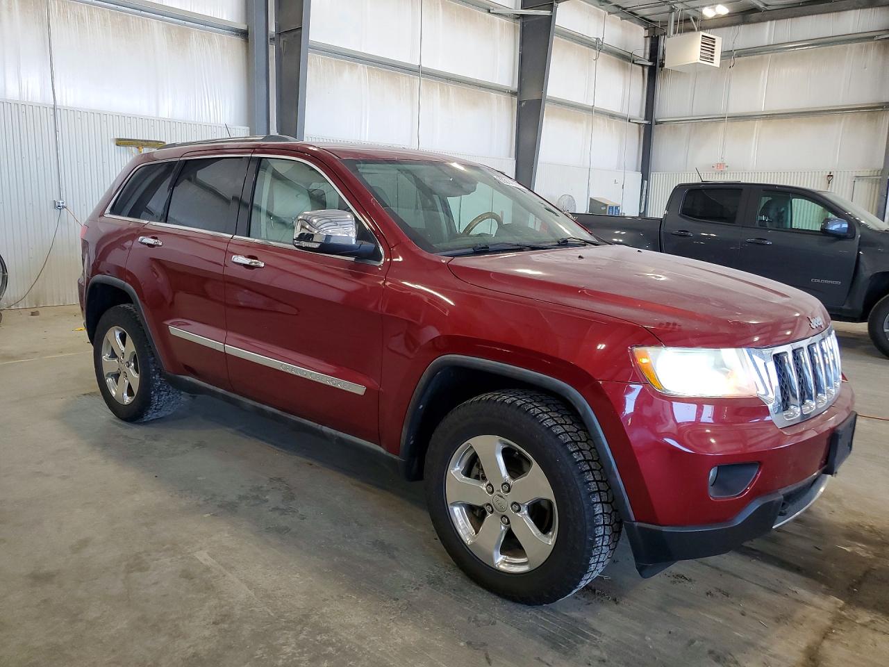 2012 Jeep Grand Cherokee Overland Maroon vin: 1C4RJFCG3CC133404