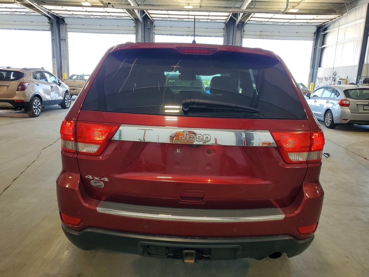 2012 Jeep Grand Cherokee Overland Maroon vin: 1C4RJFCG3CC133404