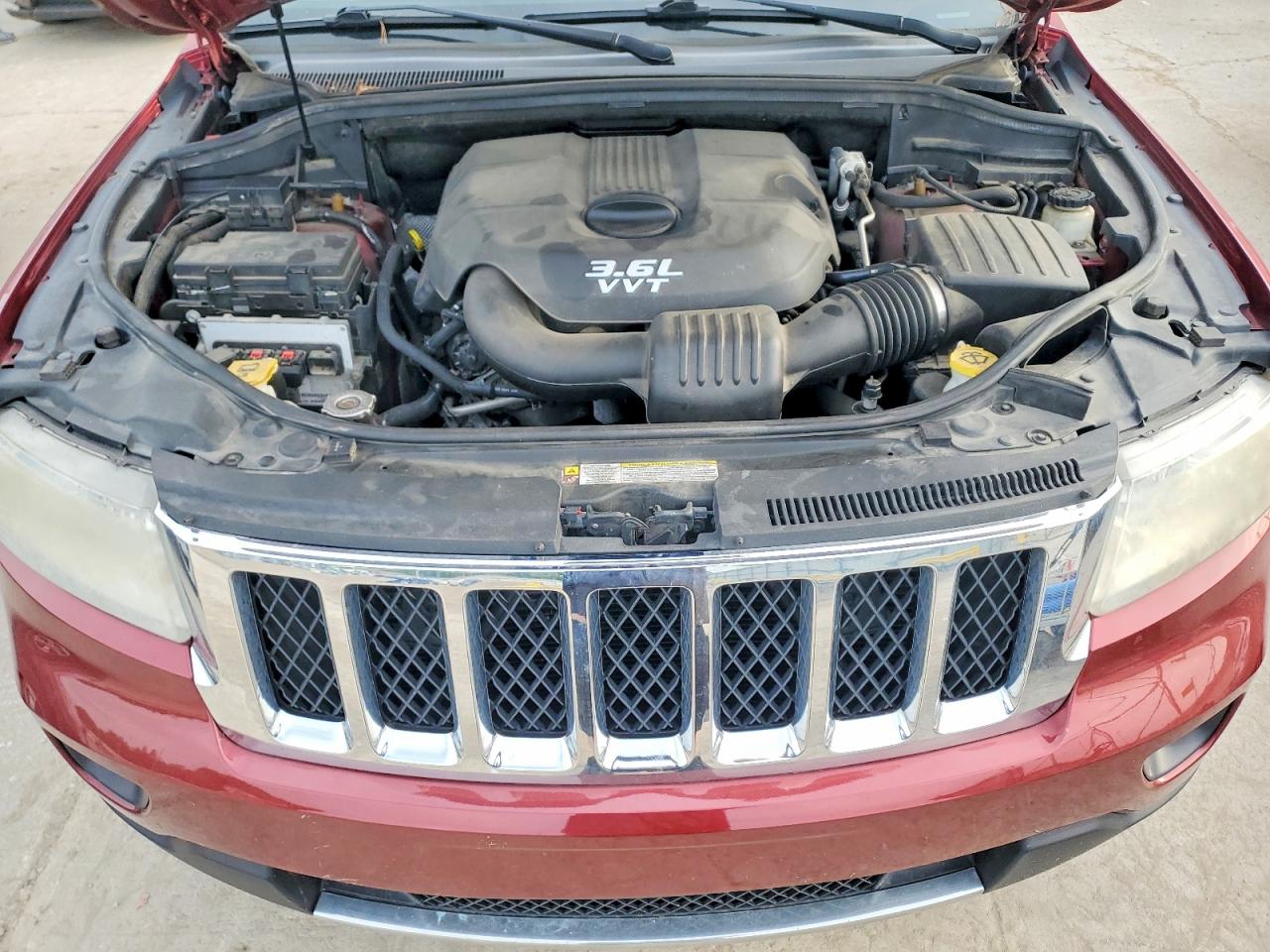 2012 Jeep Grand Cherokee Overland Красный vin: 1C4RJFCG3CC314843