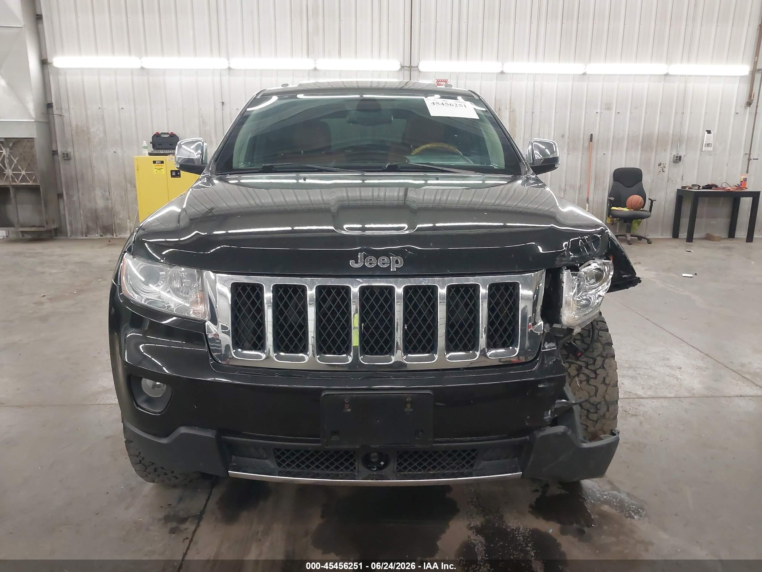 2013 Jeep Grand Cherokee Overland Dark Blue vin: 1C4RJFCG3DC607143