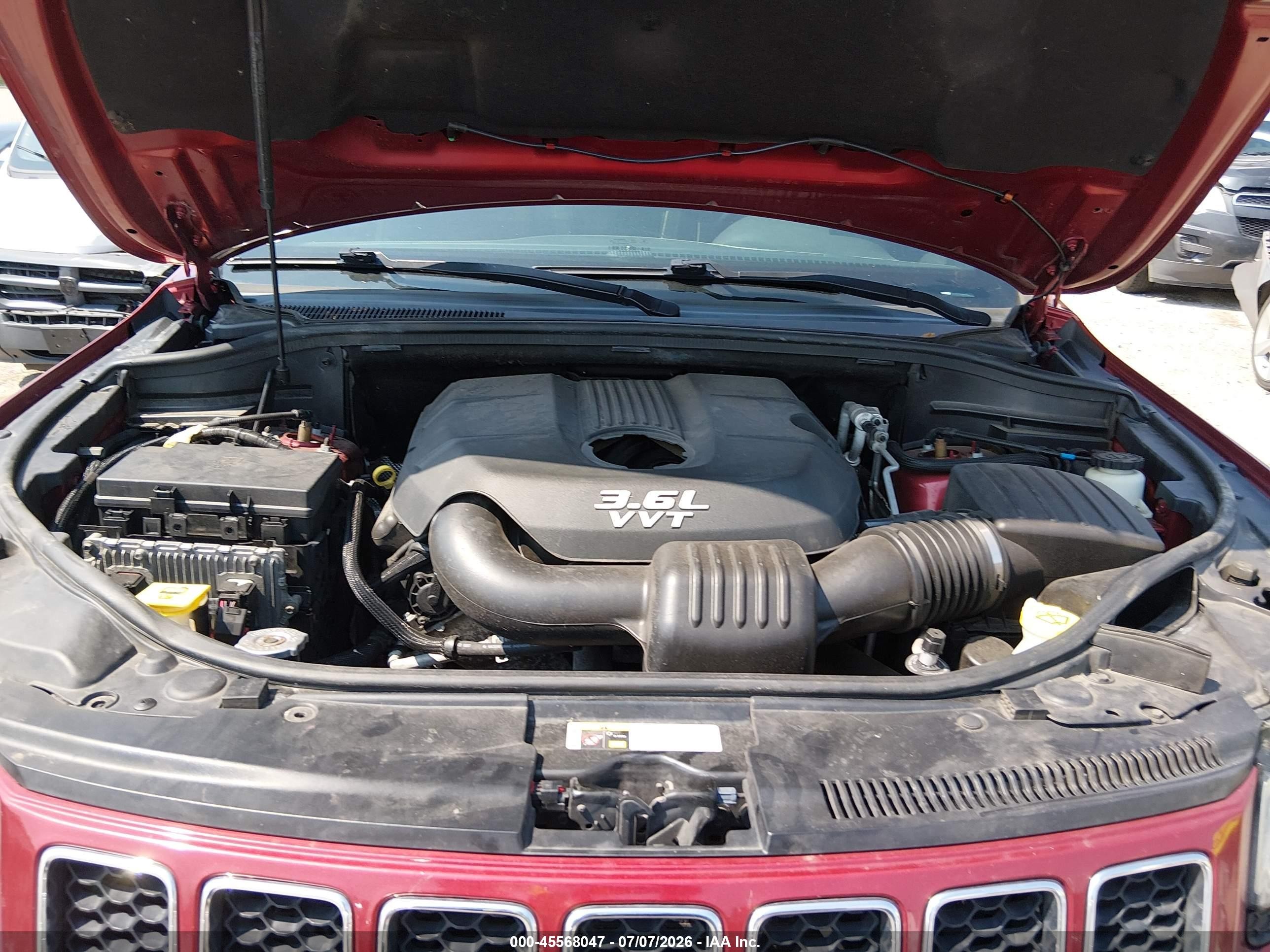 2014 Jeep Grand Cherokee Overland Red vin: 1C4RJFCG3EC174599