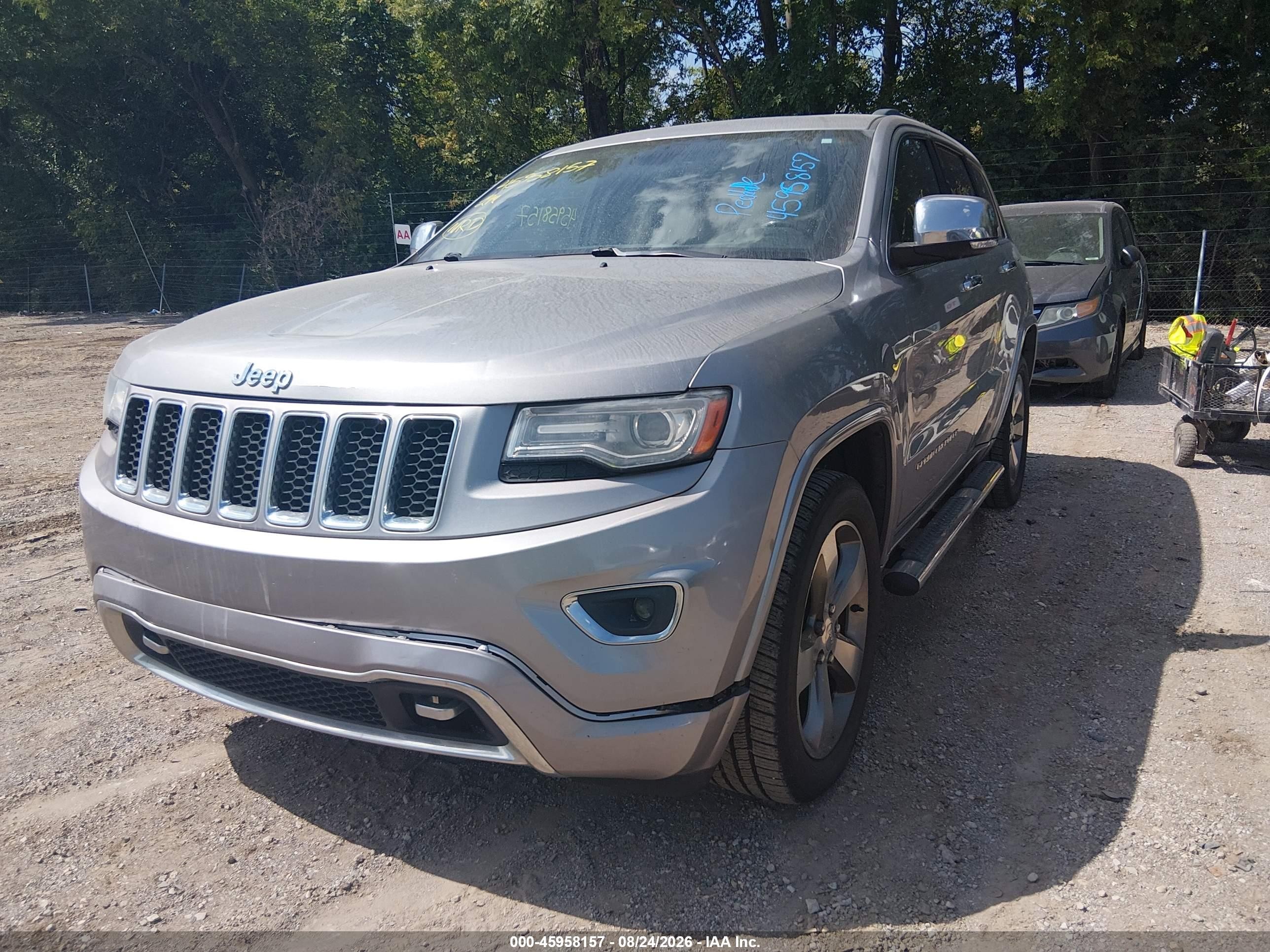 2014 Jeep Grand Cherokee Overland Серебряный vin: 1C4RJFCG3EC207620