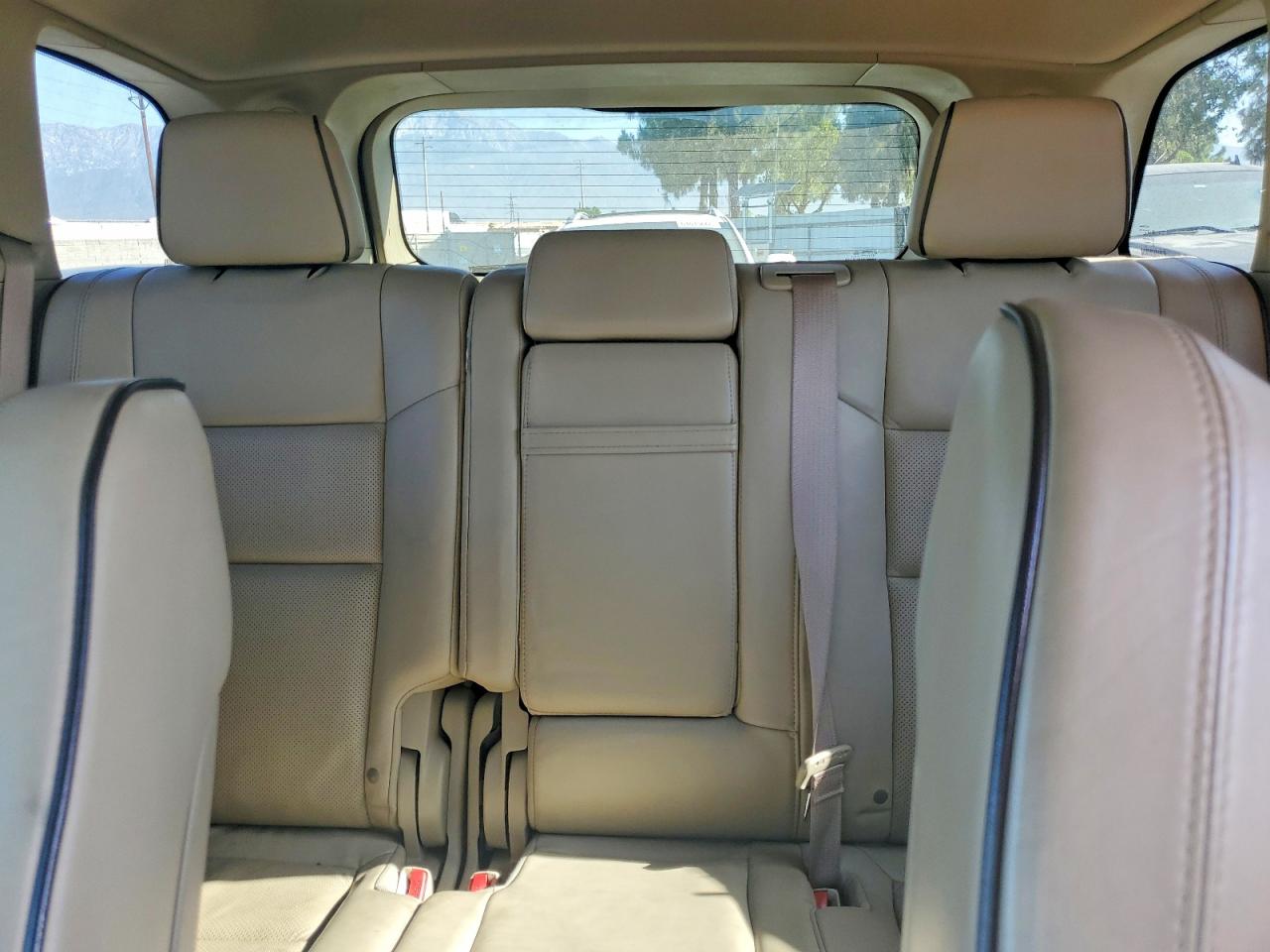 2014 Jeep Grand Cherokee Overland Silver vin: 1C4RJFCG3EC226538