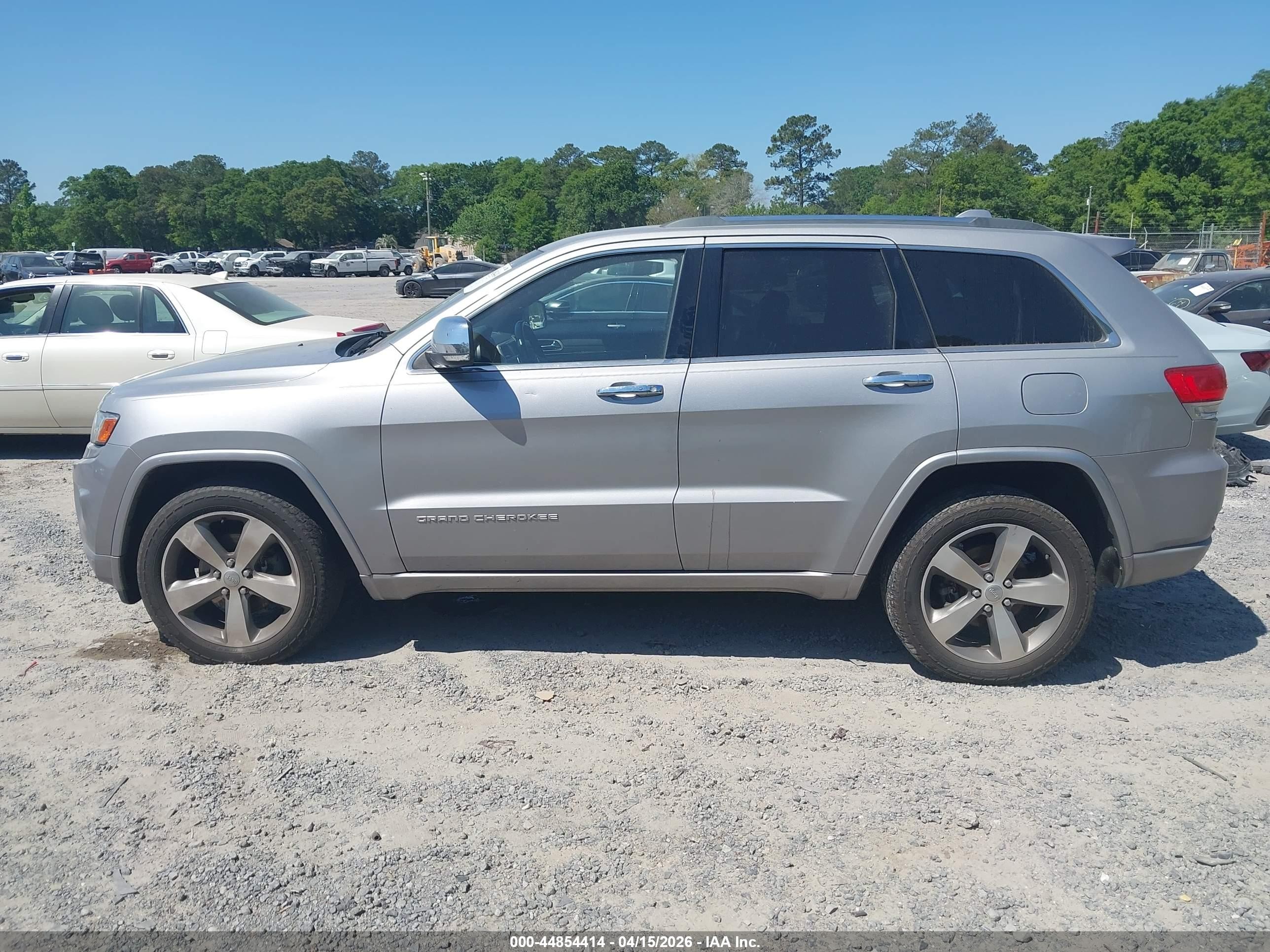 2014 Jeep Grand Cherokee Overland Серебряный vin: 1C4RJFCG3EC423273