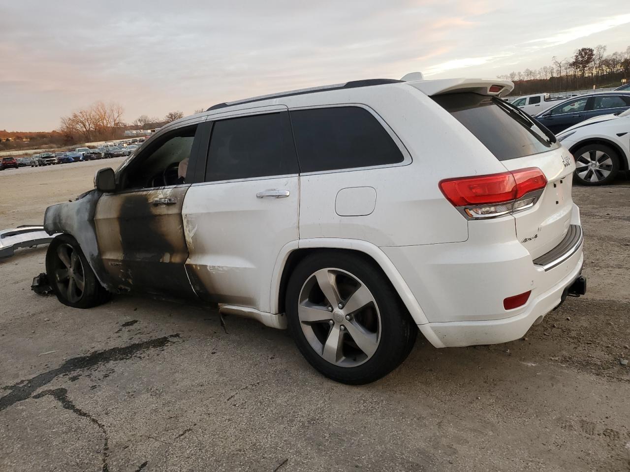 2015 Jeep Grand Cherokee Overland White vin: 1C4RJFCG3FC634314