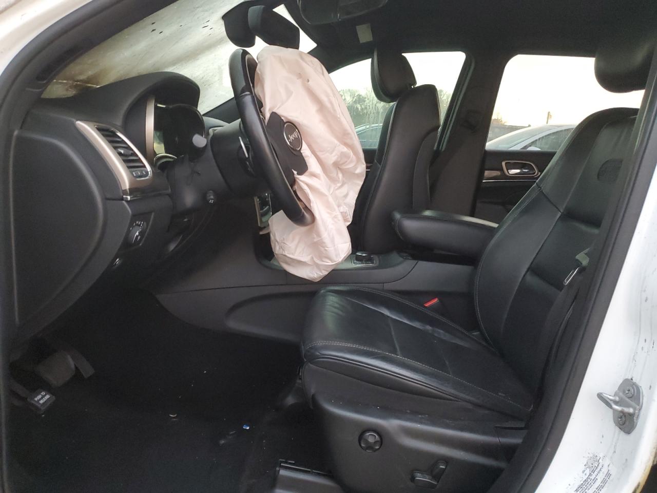 2015 Jeep Grand Cherokee Overland White vin: 1C4RJFCG3FC634314