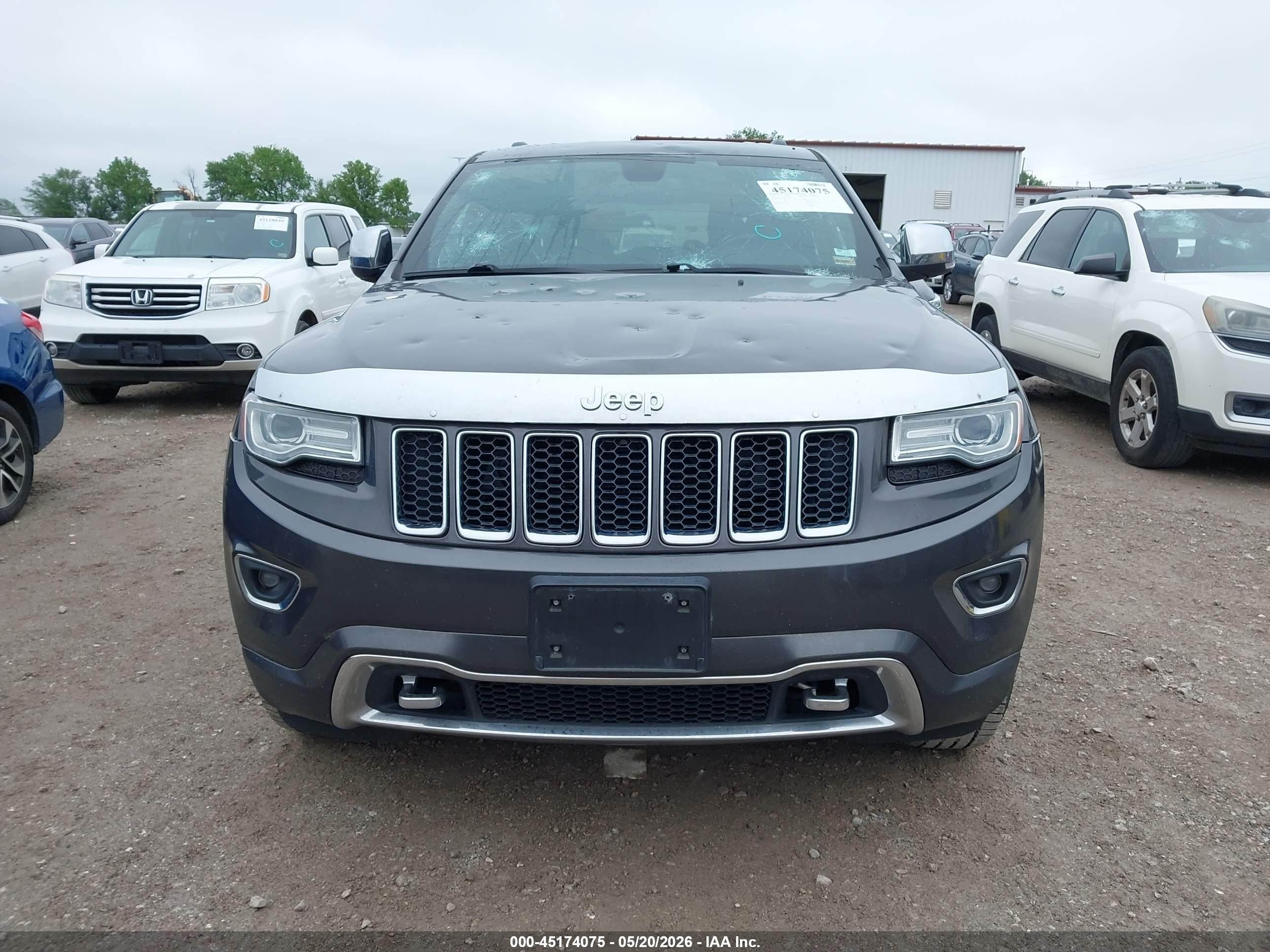 2015 Jeep Grand Cherokee Overland Gray vin: 1C4RJFCG3FC718083