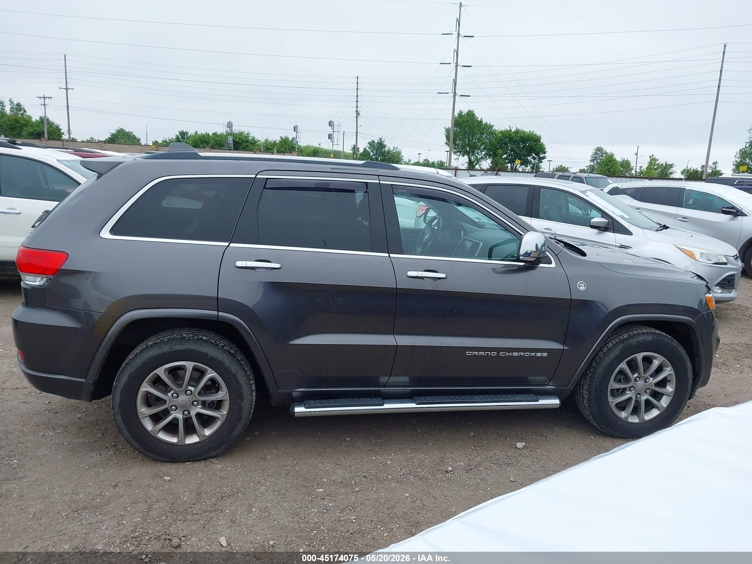 2015 Jeep Grand Cherokee Overland Gray vin: 1C4RJFCG3FC718083