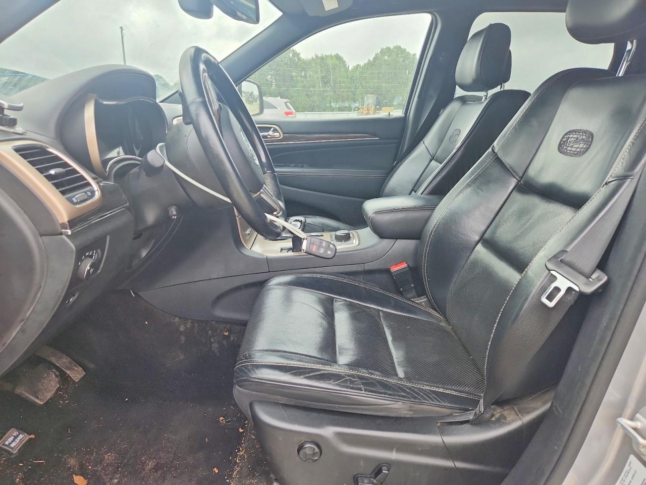 2015 Jeep Grand Cherokee Overland Gray vin: 1C4RJFCG3FC787937