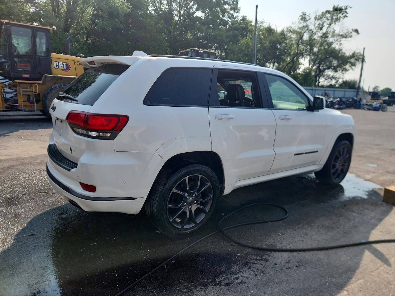2021 Jeep Grand Cherokee Overland White vin: 1C4RJFCG3MC759746