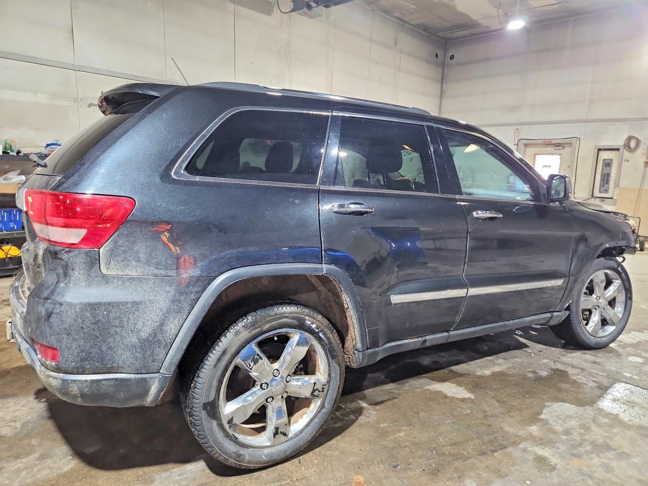 2013 Jeep Grand Cherokee Overland Black vin: 1C4RJFCG4DC522537