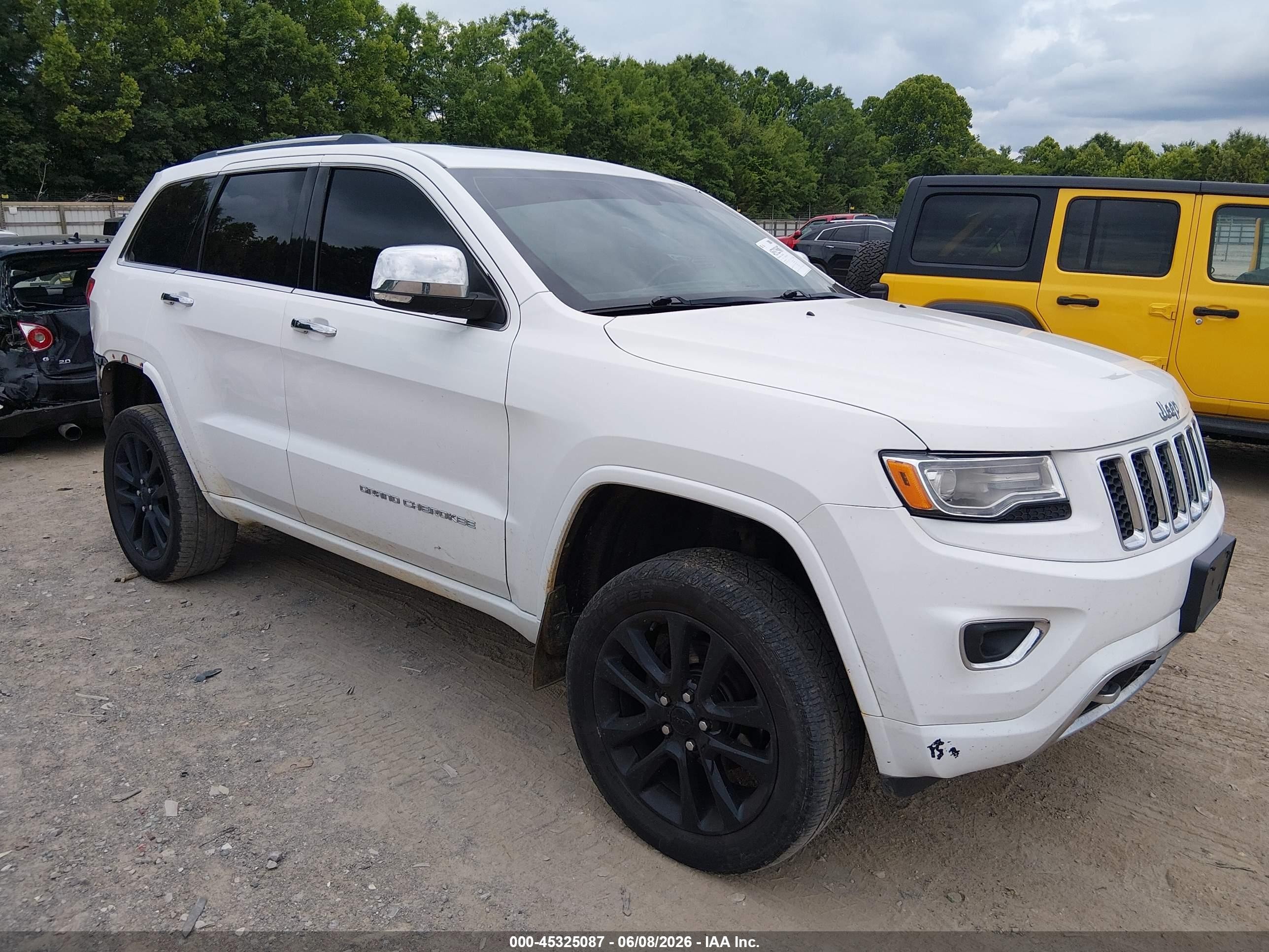2014 Jeep Grand Cherokee Overland White vin: 1C4RJFCG4EC216455
