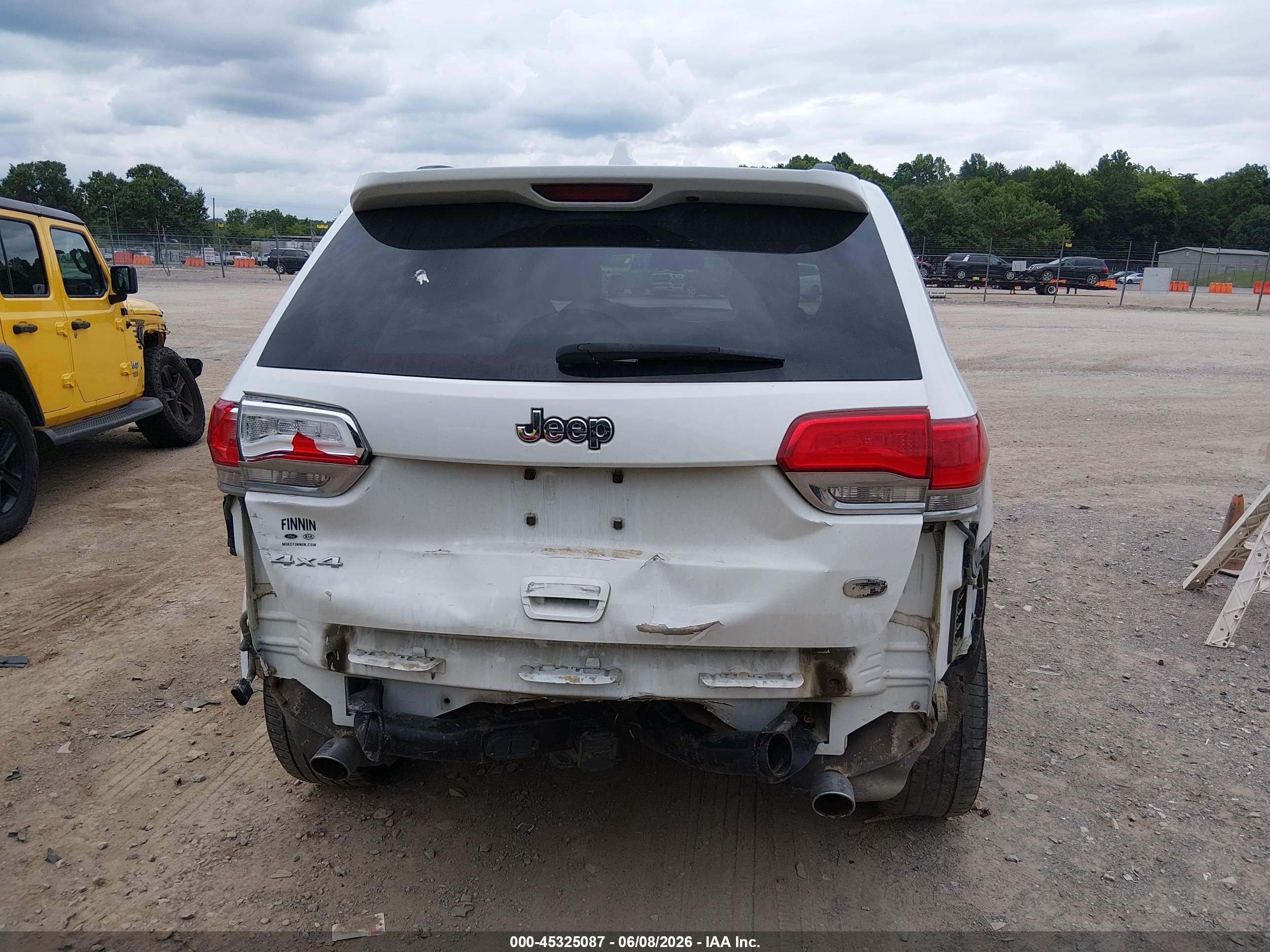 2014 Jeep Grand Cherokee Overland White vin: 1C4RJFCG4EC216455