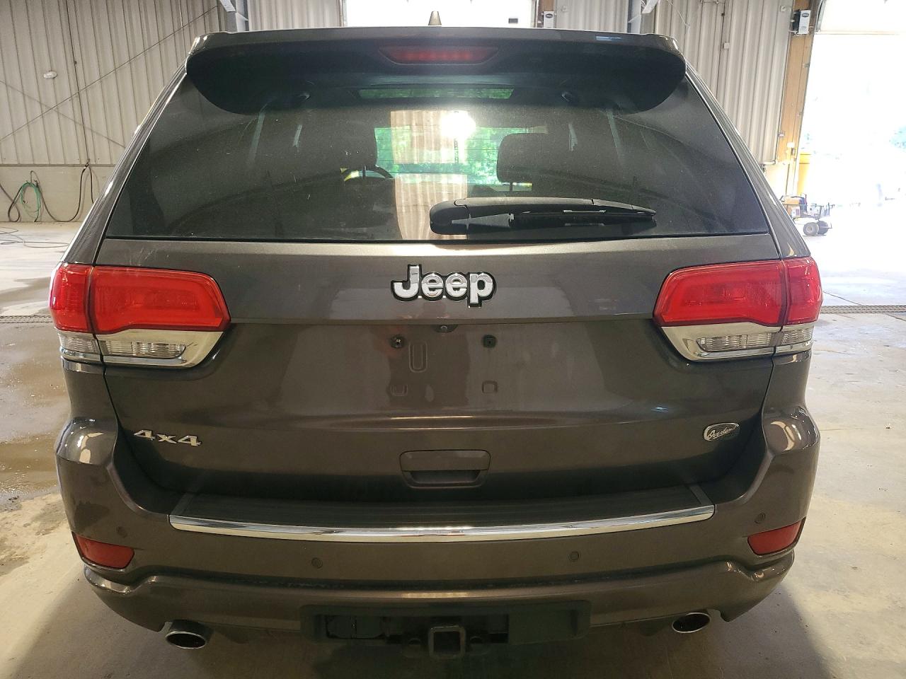 2014 Jeep Grand Cherokee Overland Gray vin: 1C4RJFCG4EC233840