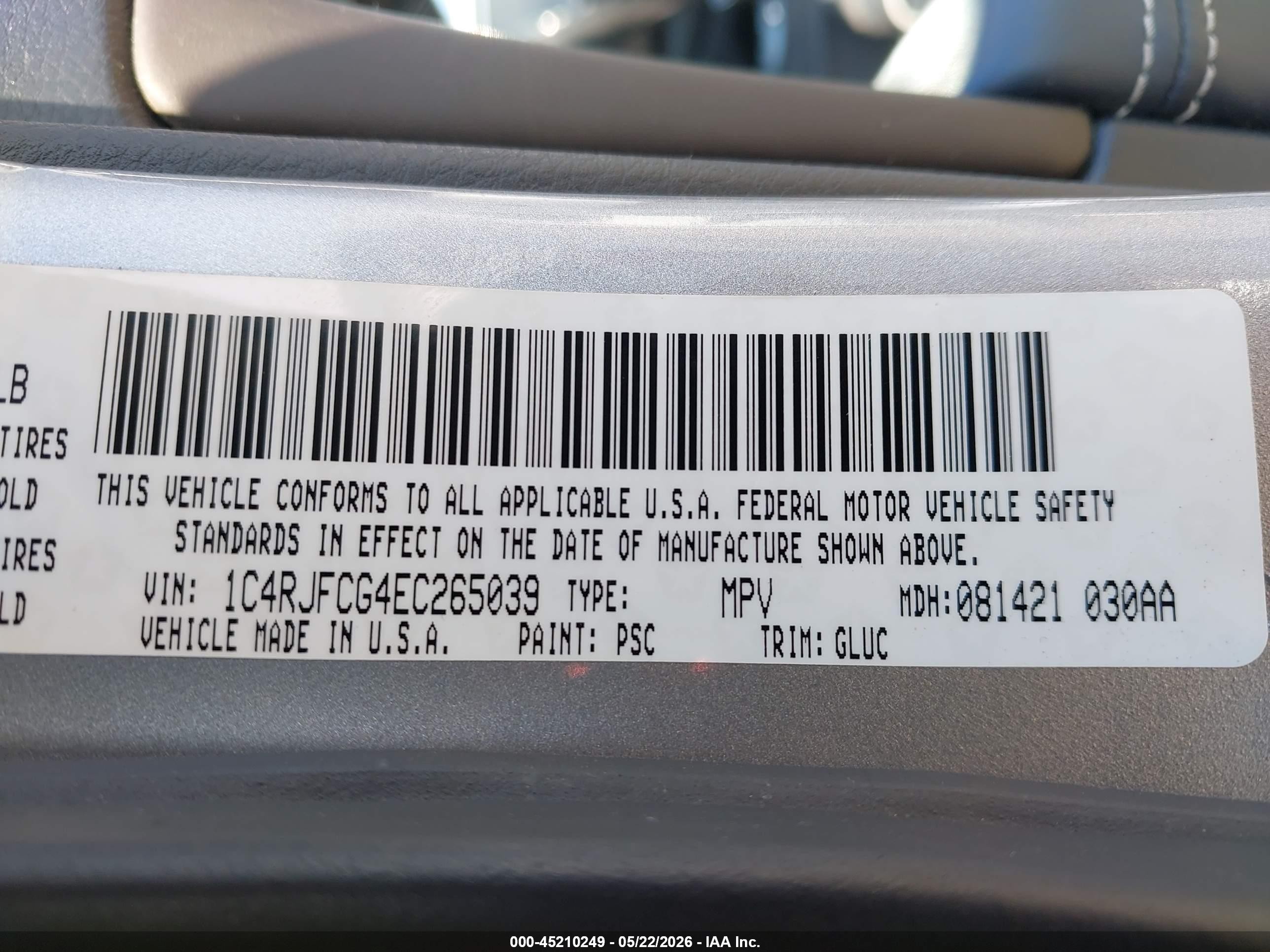 2014 Jeep Grand Cherokee Overland Silver vin: 1C4RJFCG4EC265039