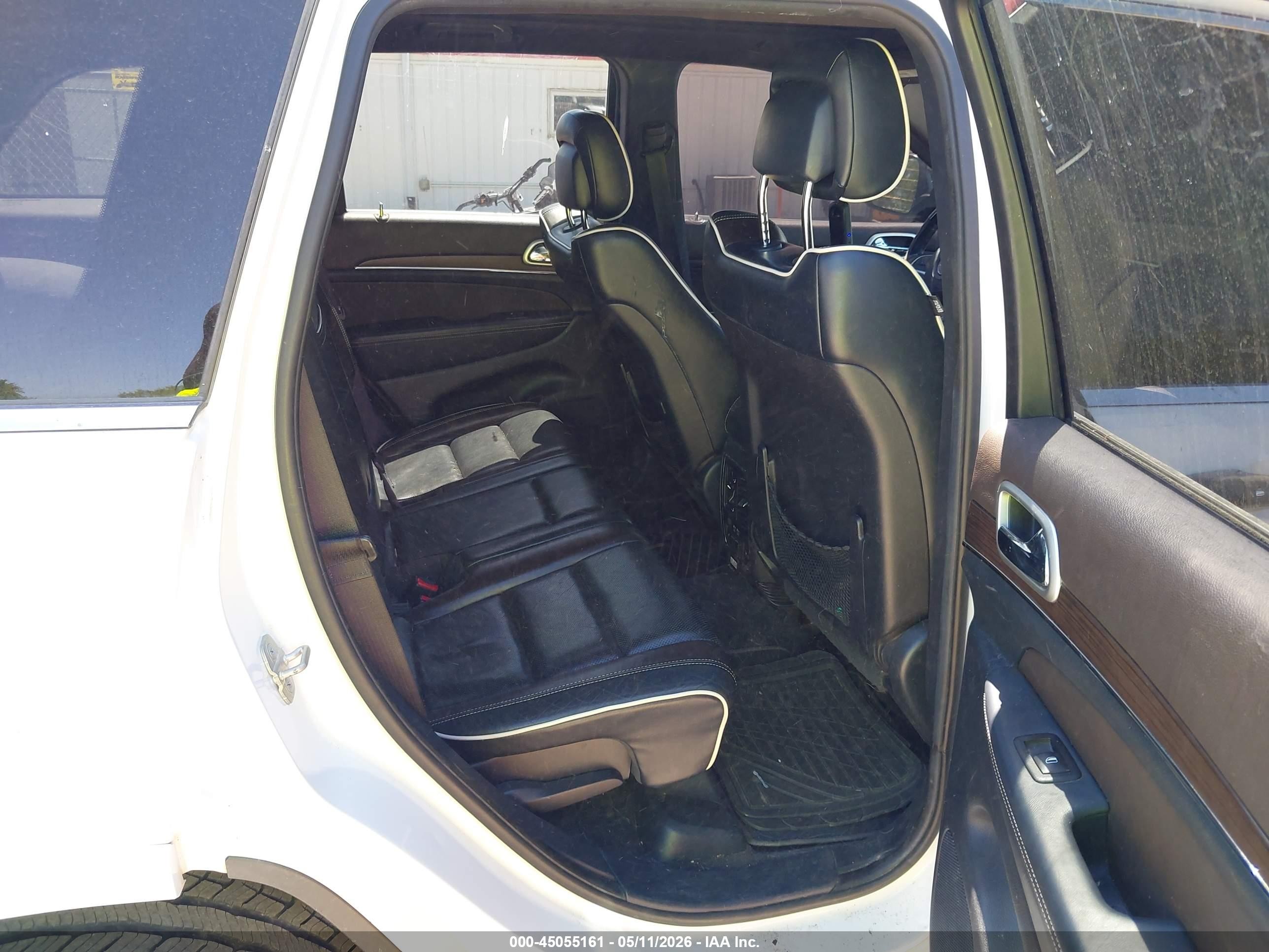 2014 Jeep Grand Cherokee Overland White vin: 1C4RJFCG4EC311811