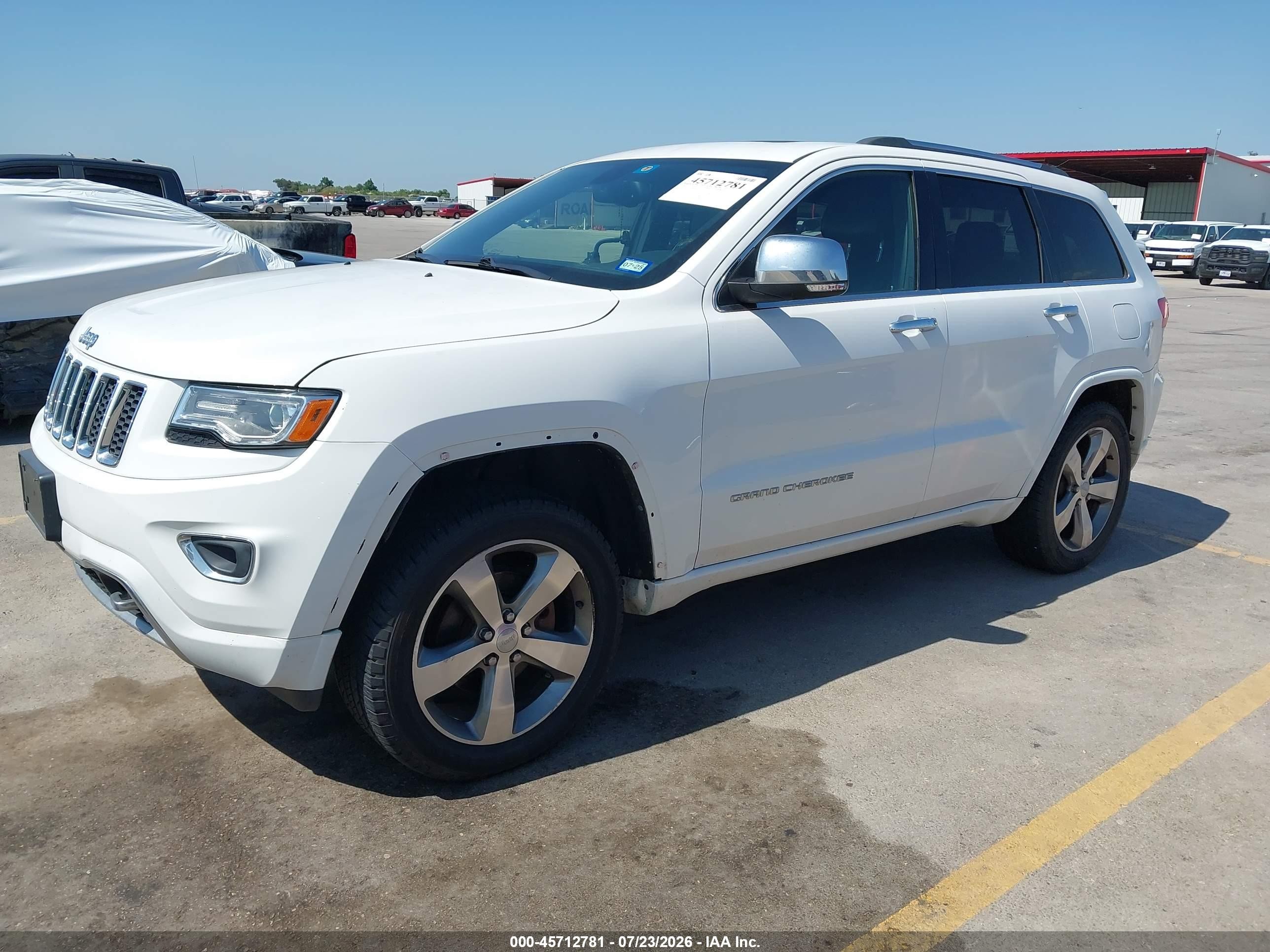 2014 Jeep Grand Cherokee Overland White vin: 1C4RJFCG4EC386427