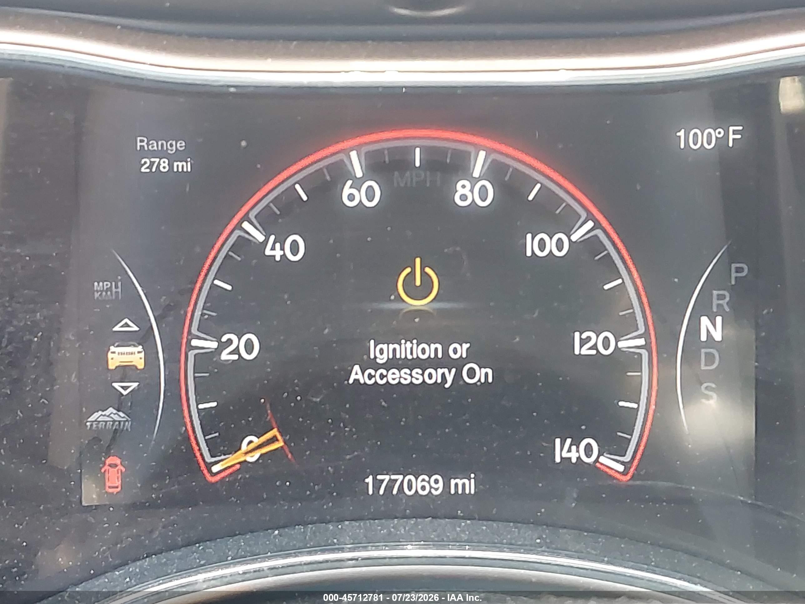 2014 Jeep Grand Cherokee Overland White vin: 1C4RJFCG4EC386427