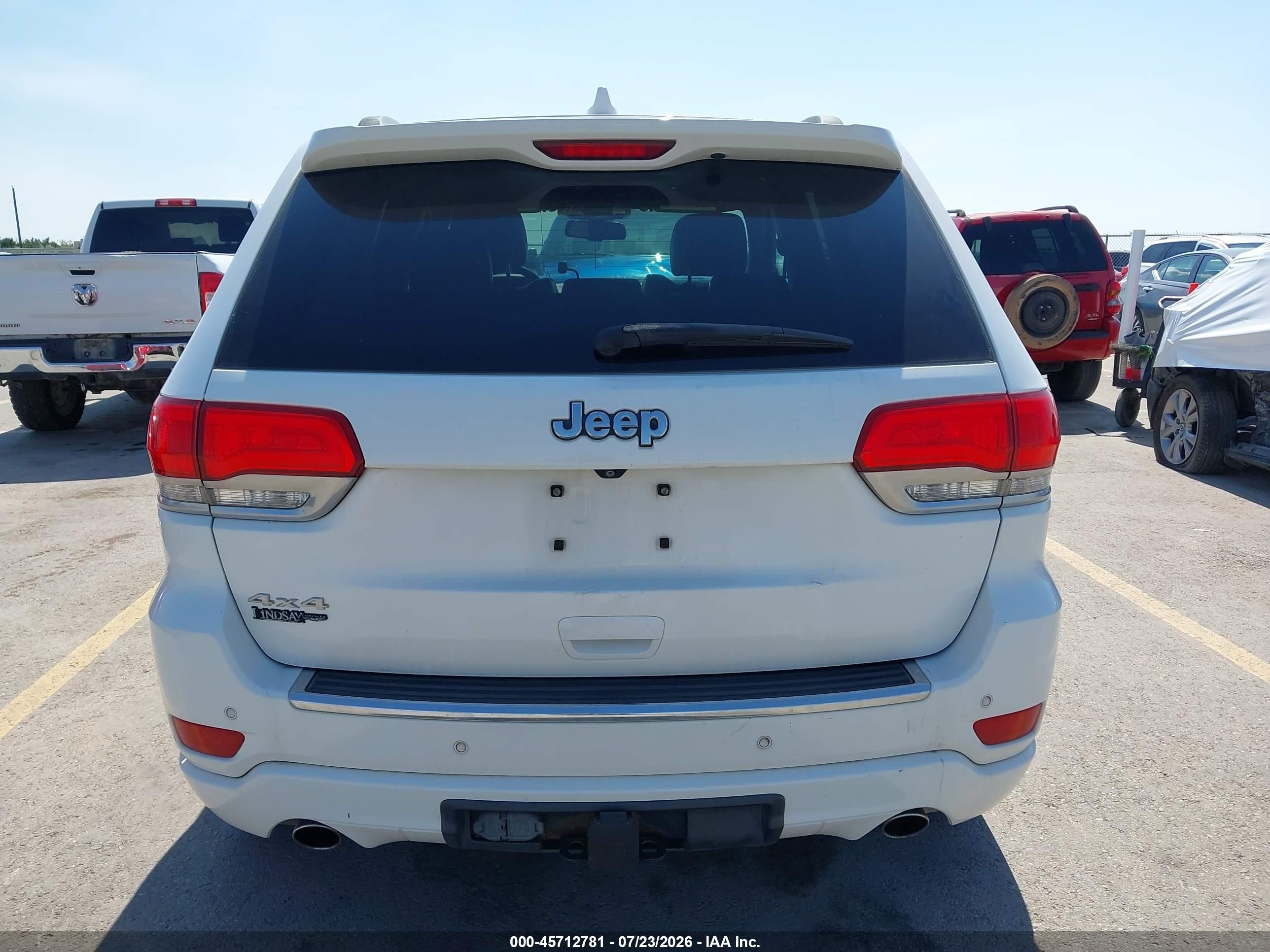 2014 Jeep Grand Cherokee Overland White vin: 1C4RJFCG4EC386427