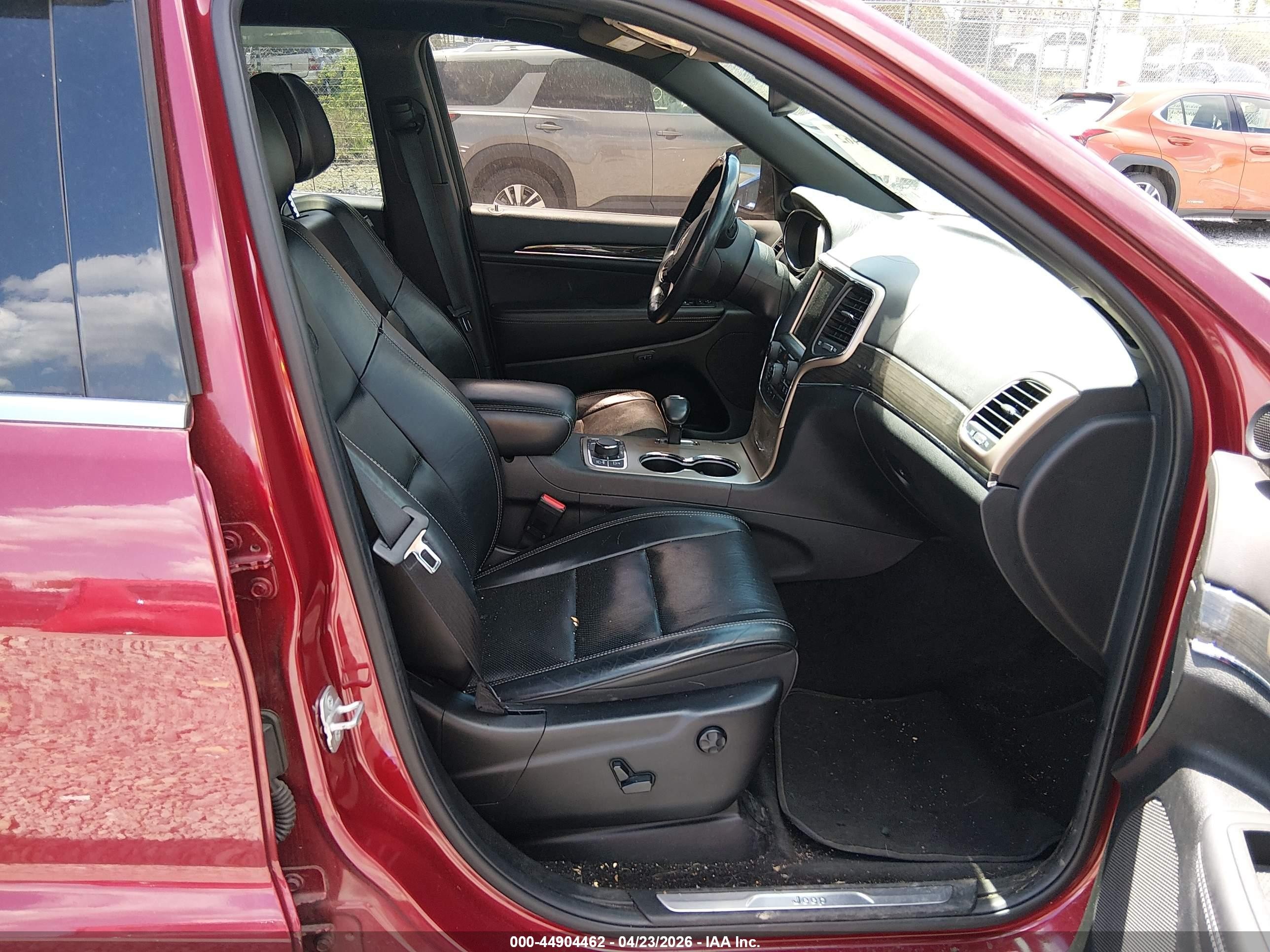 2014 Jeep Grand Cherokee Overland Red vin: 1C4RJFCG4EC554678