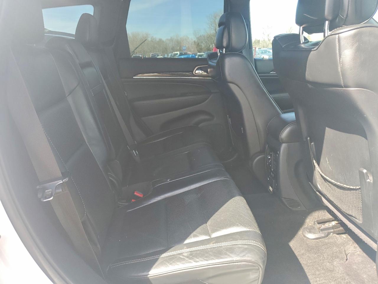 2015 Jeep Grand Cherokee Overland Белый vin: 1C4RJFCG4FC131259