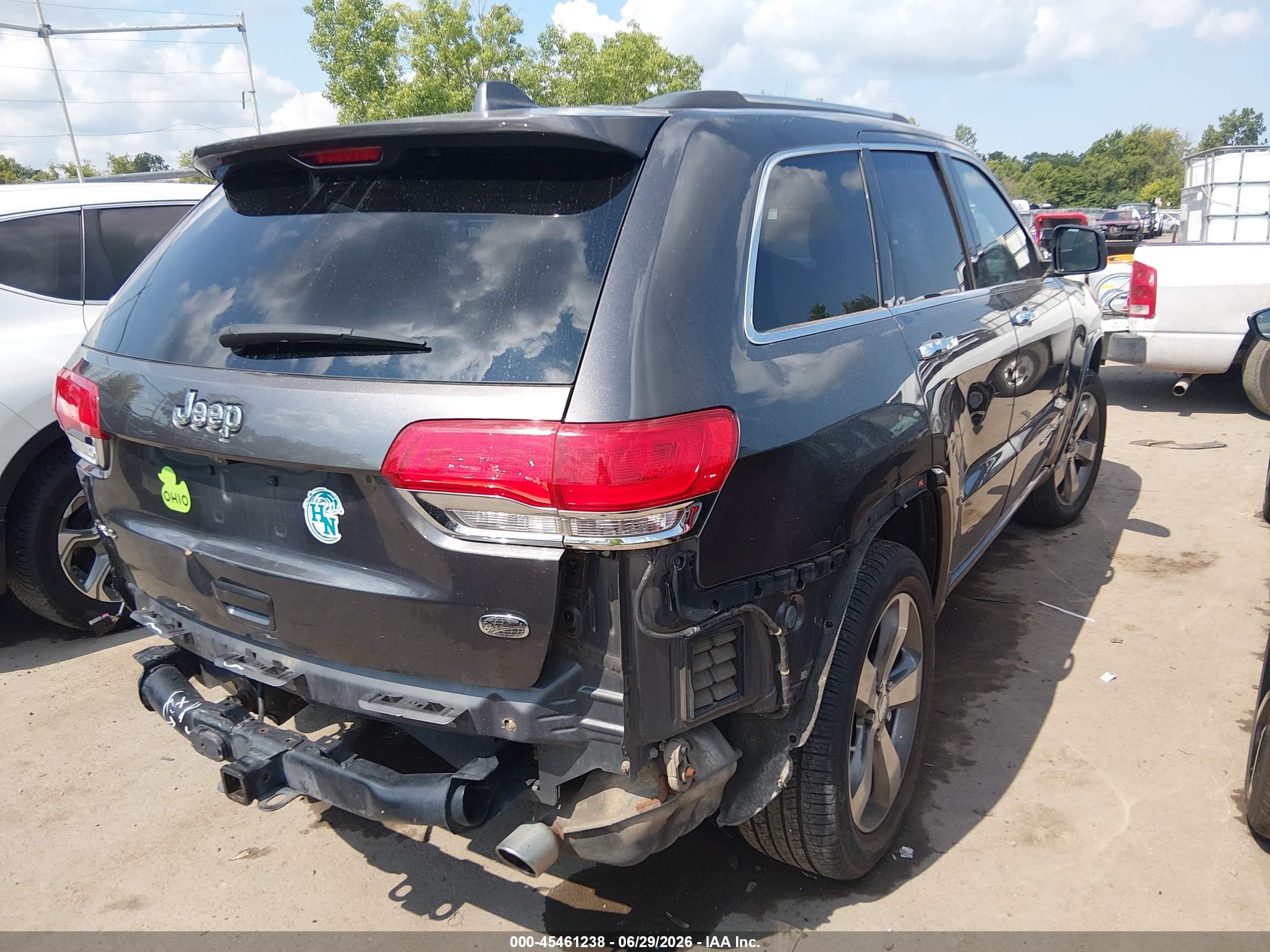 2015 Jeep Grand Cherokee Overland Gray vin: 1C4RJFCG4FC237369