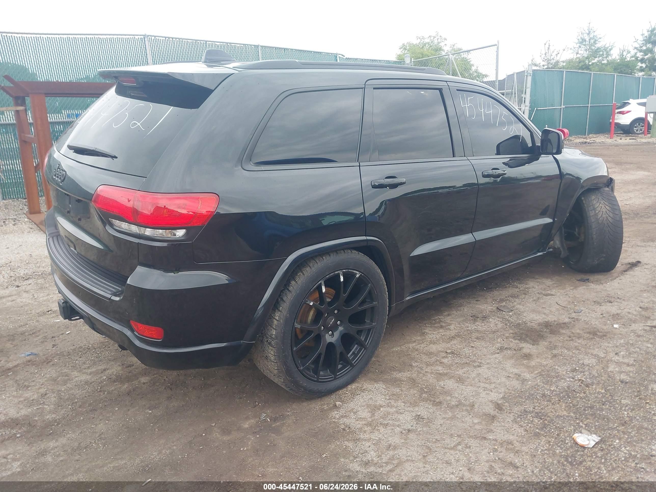 2015 Jeep Grand Cherokee Overland Black vin: 1C4RJFCG4FC756423