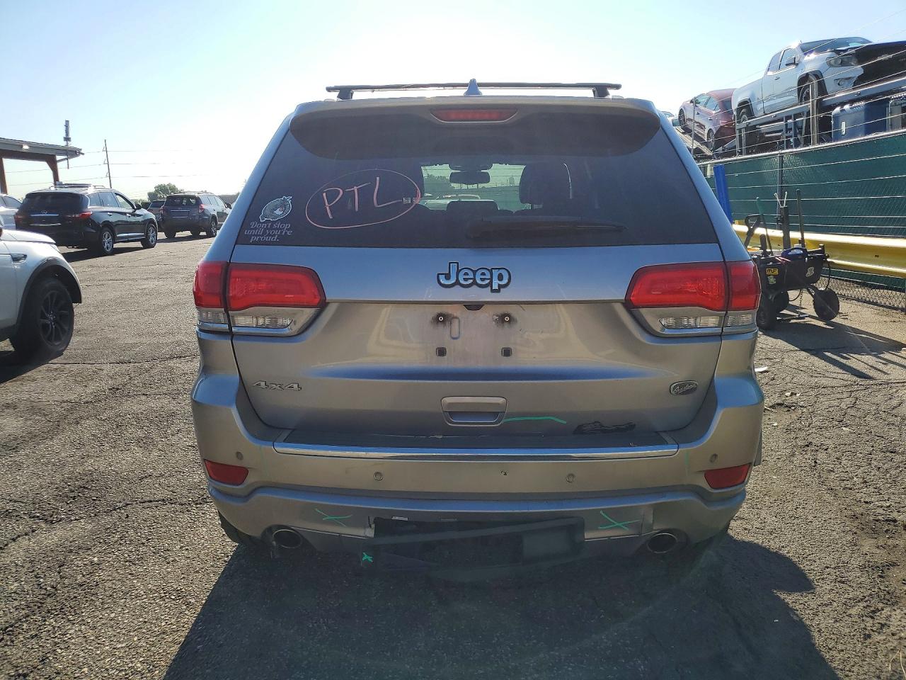 2015 Jeep Grand Cherokee Overland Silver vin: 1C4RJFCG4FC783038