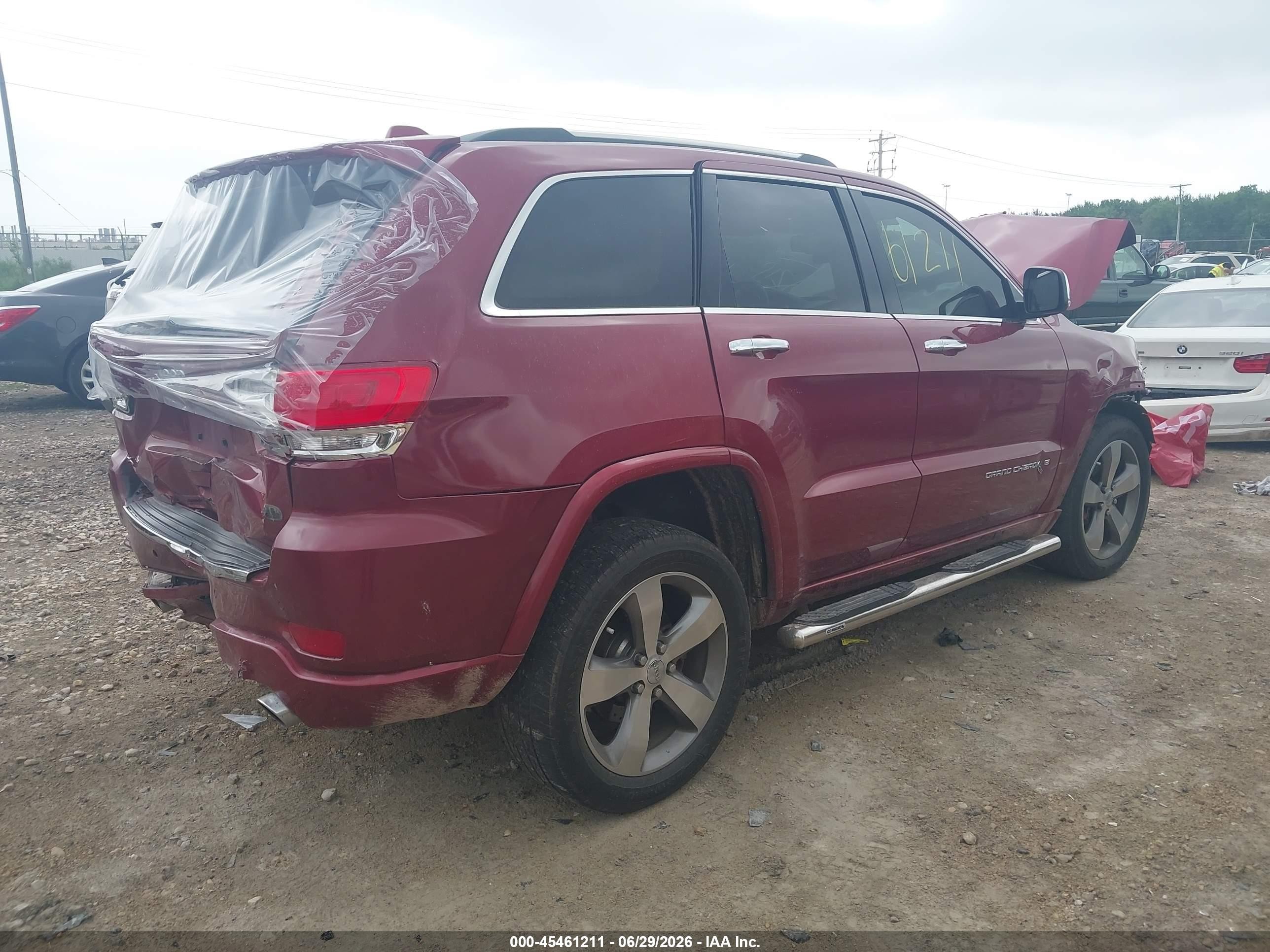 2015 Jeep Grand Cherokee Overland Red vin: 1C4RJFCG4FC821349
