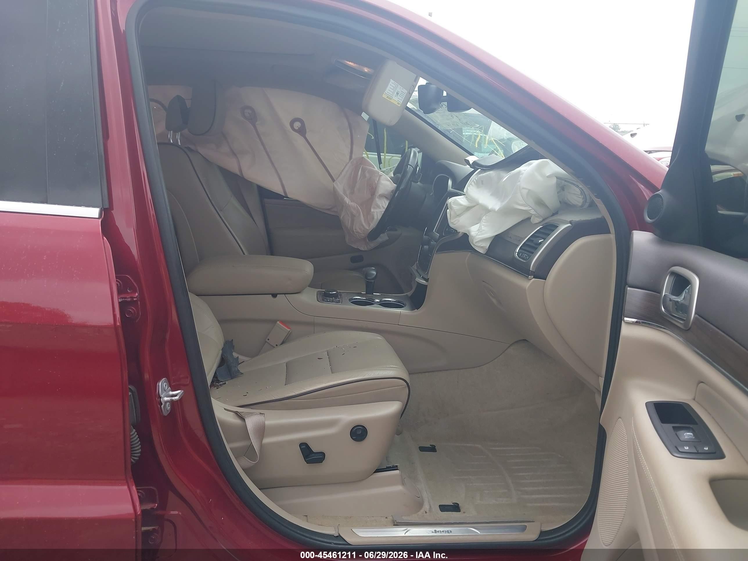 2015 Jeep Grand Cherokee Overland Red vin: 1C4RJFCG4FC821349
