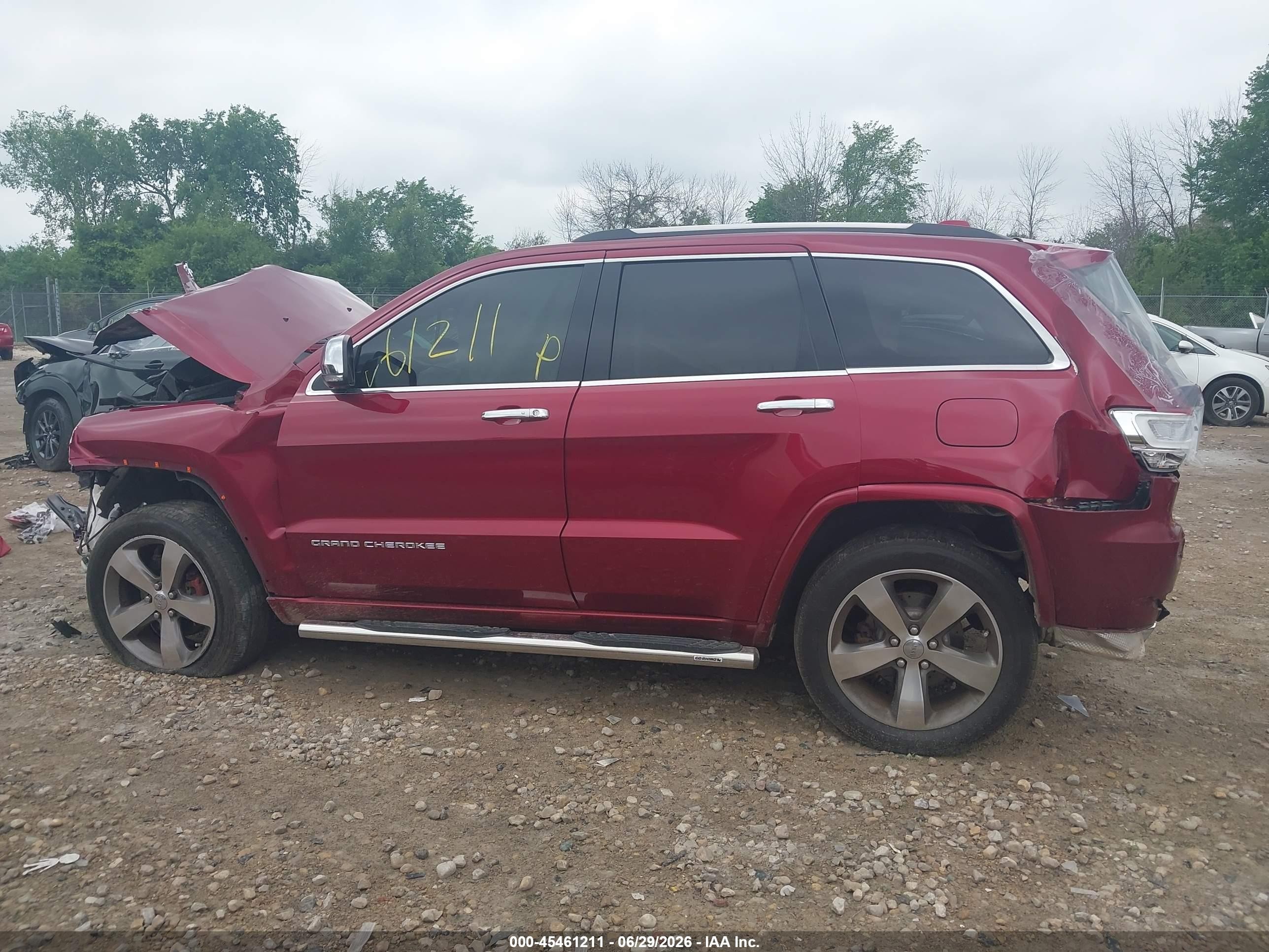 2015 Jeep Grand Cherokee Overland Red vin: 1C4RJFCG4FC821349