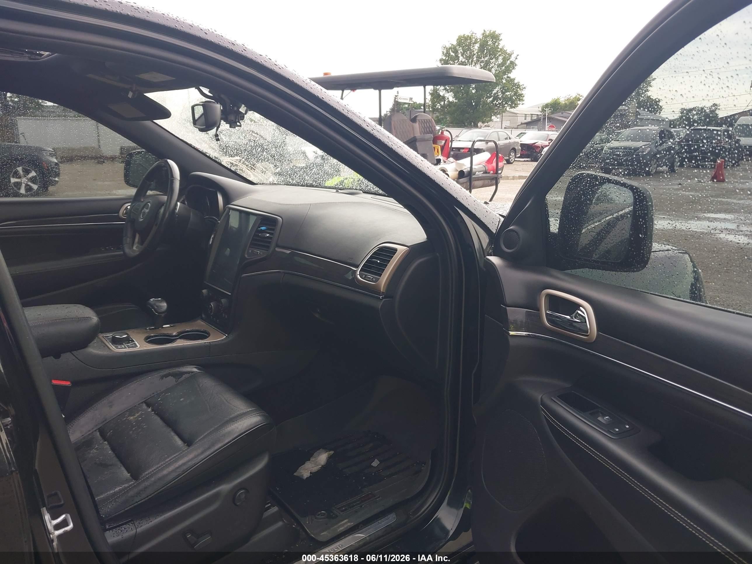 2015 Jeep Grand Cherokee Overland Black vin: 1C4RJFCG4FC905915