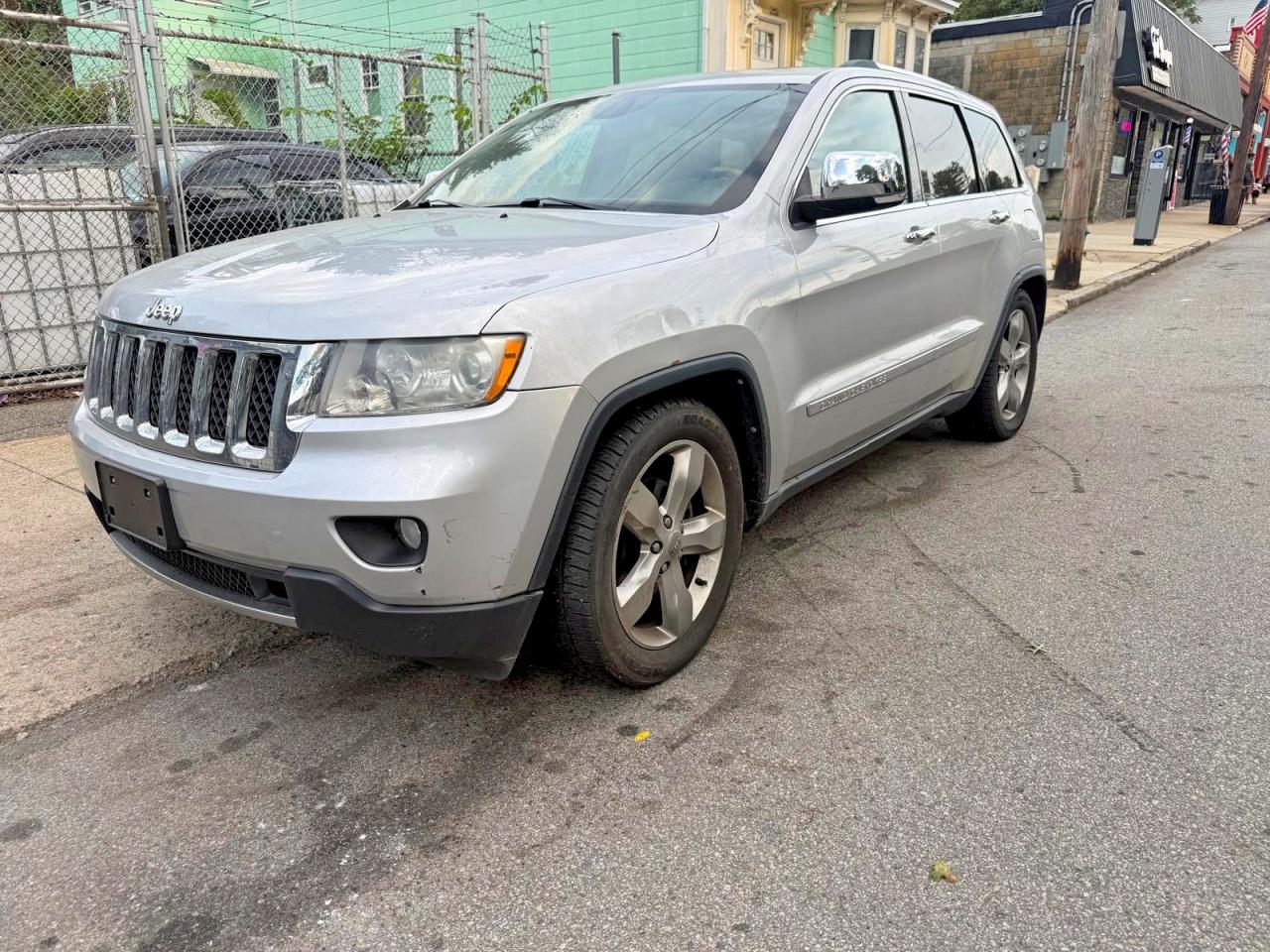 2012 Jeep Grand Cherokee Overland Gray vin: 1C4RJFCG5CC288648