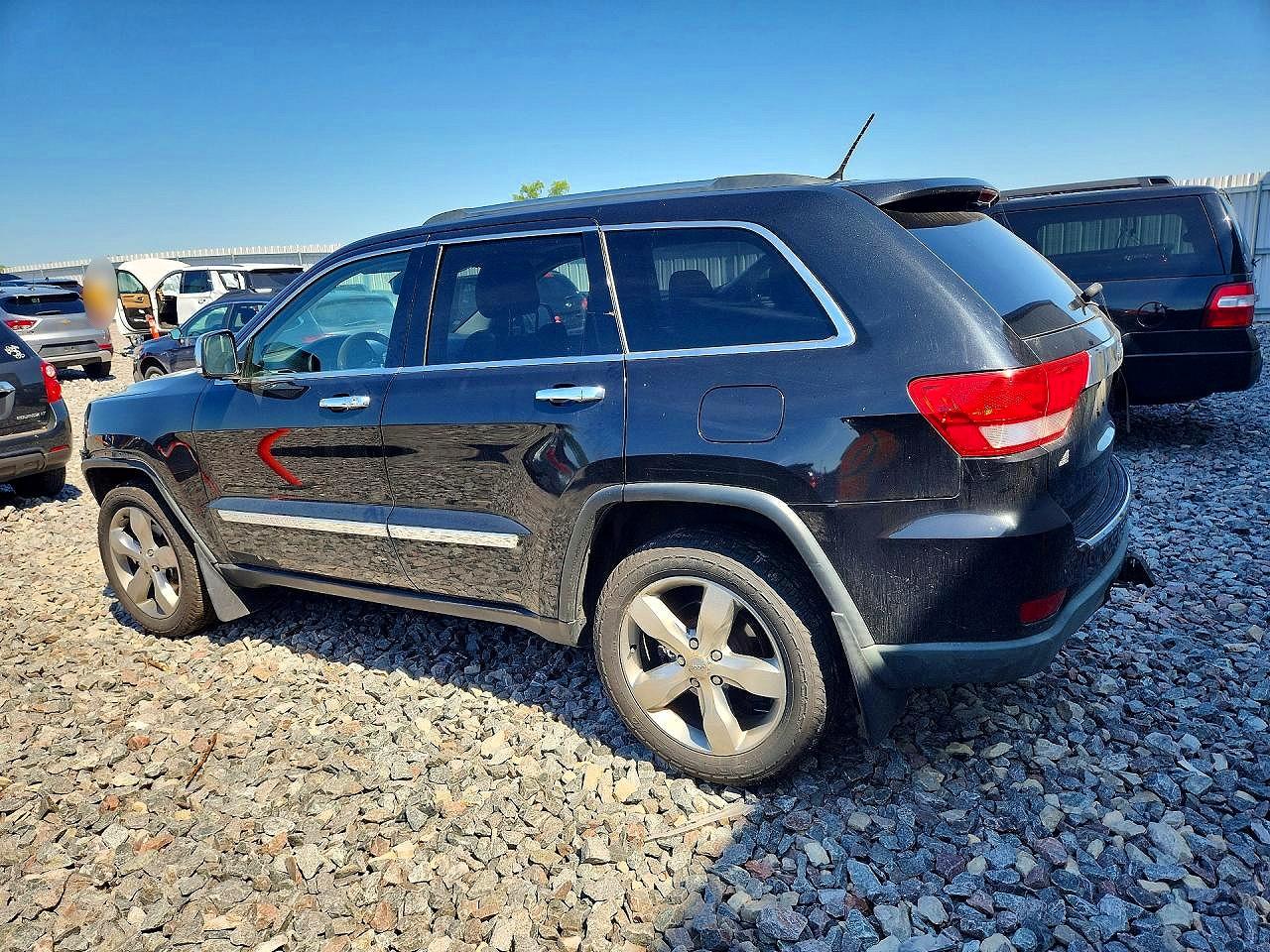 2013 Jeep Grand Cherokee Overland Black vin: 1C4RJFCG5DC558186